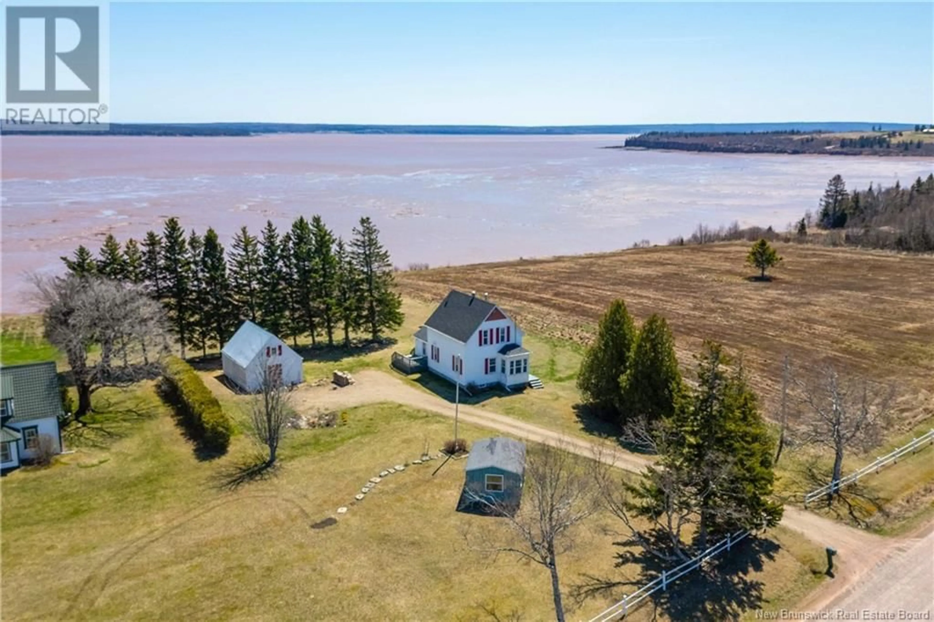 A pic from outside/outdoor area/front of a property/back of a property/a pic from drone, water/lake/river/ocean view for 50 LOWER ROCKPORT, Rockport New Brunswick E4K3L4