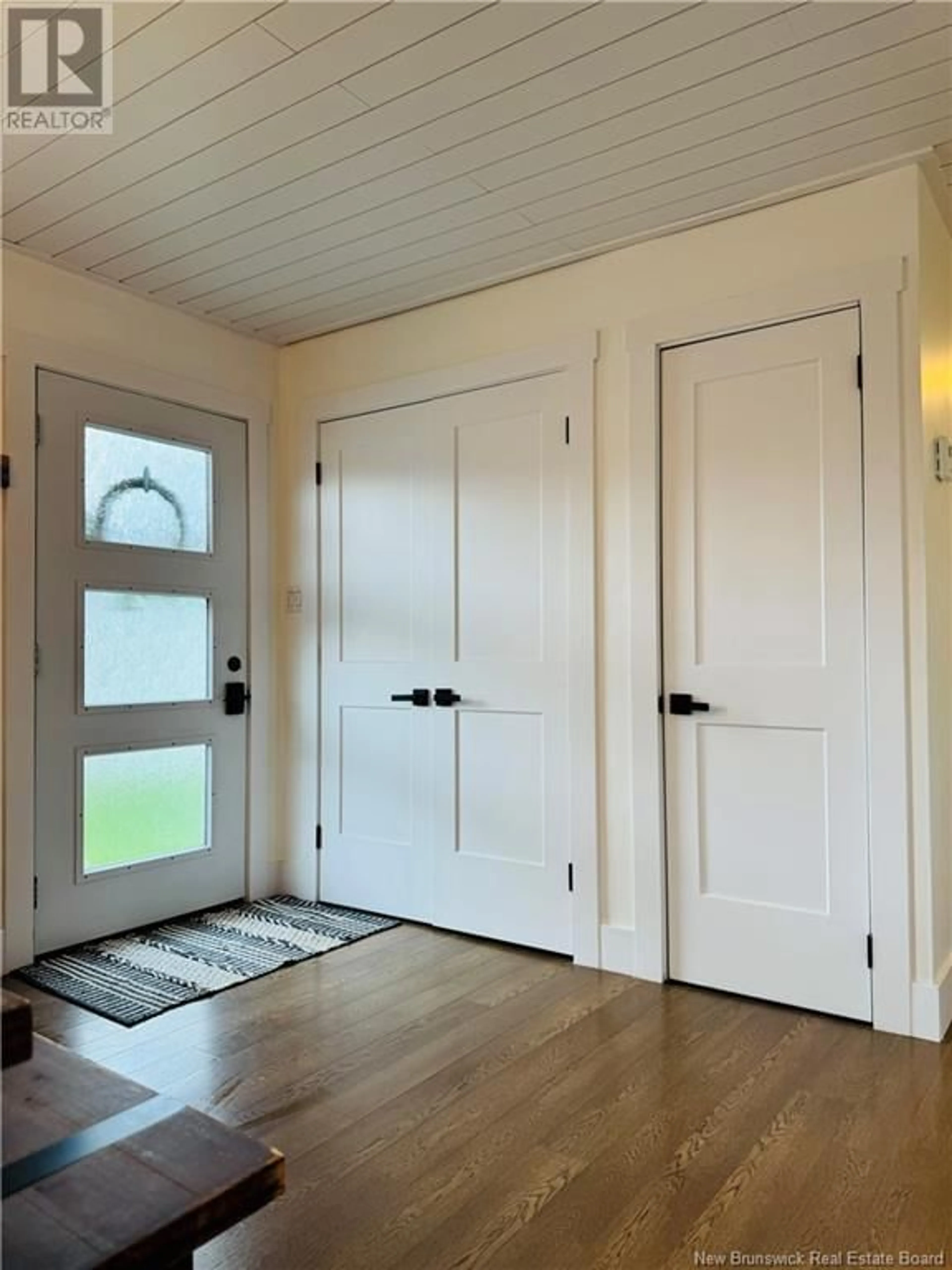 Indoor entryway for 115 STAIRS STREET, Fredericton New Brunswick E3G5V6