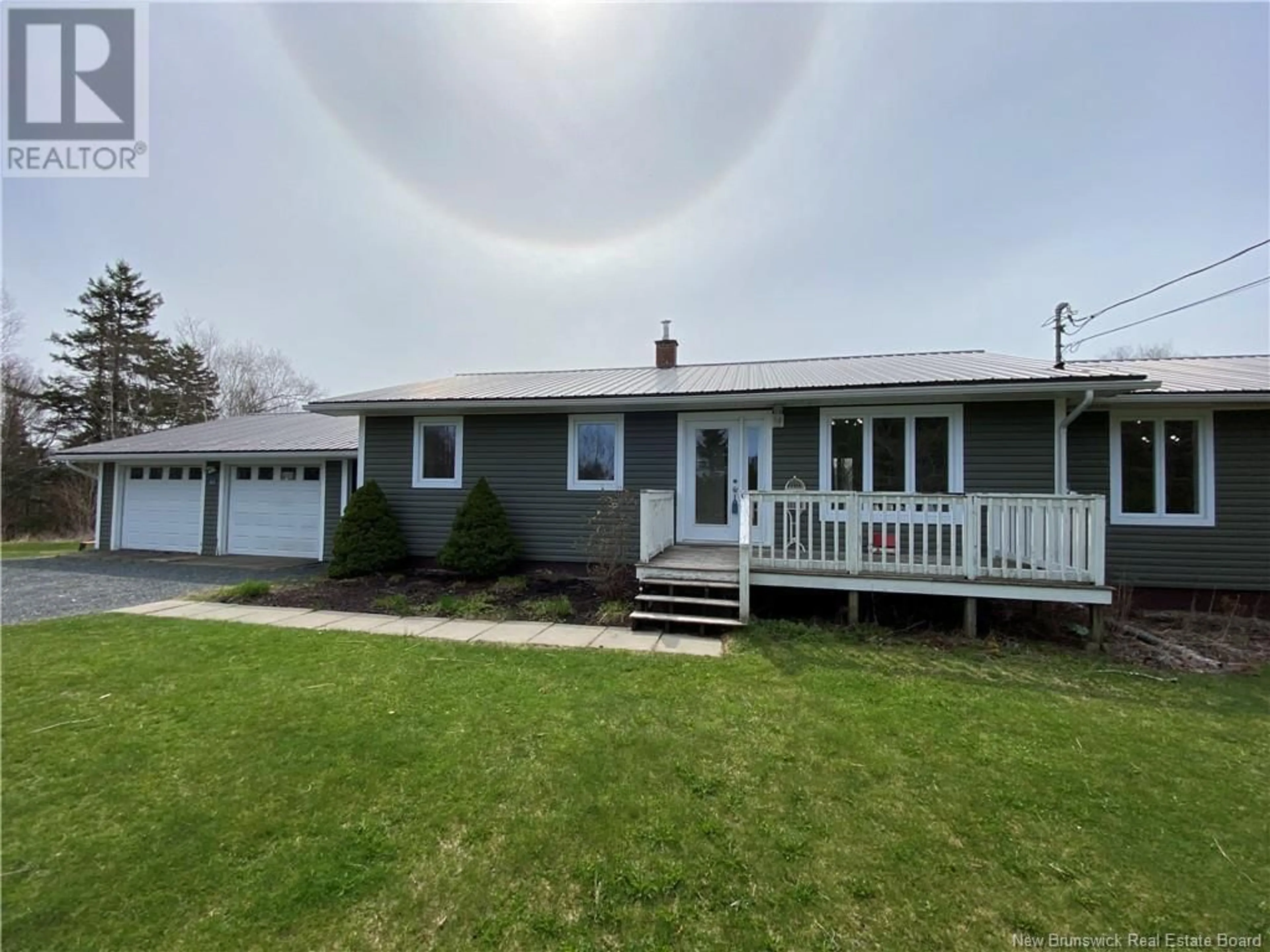 Home with vinyl exterior material, water/lake/river/ocean view for 80 UTOPIA ROAD, Utopia New Brunswick E5C2E1
