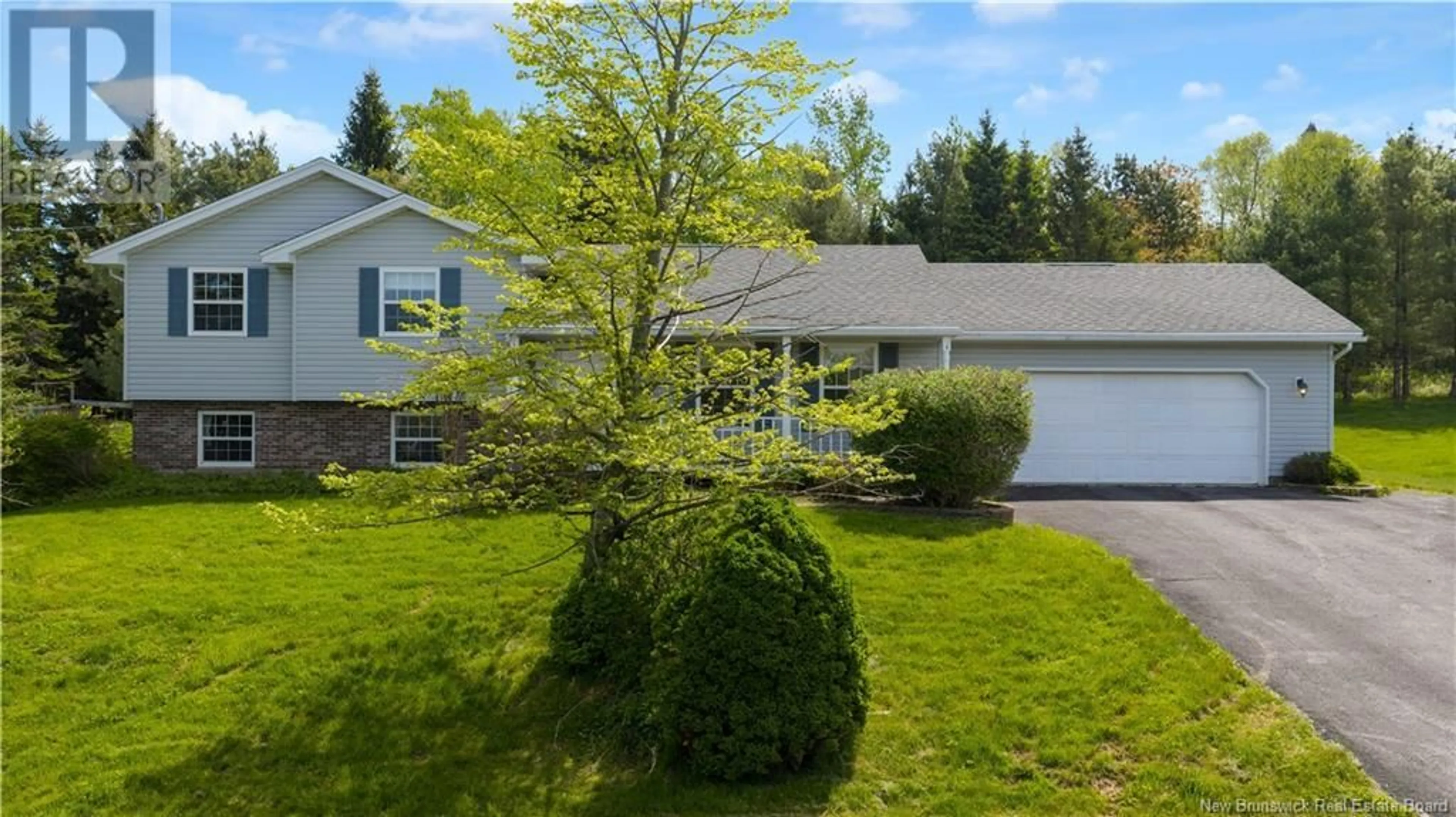 A pic from outside/outdoor area/front of a property/back of a property/a pic from drone, street for 15 BLANCHARD LANE, Saint John New Brunswick E2K5K4
