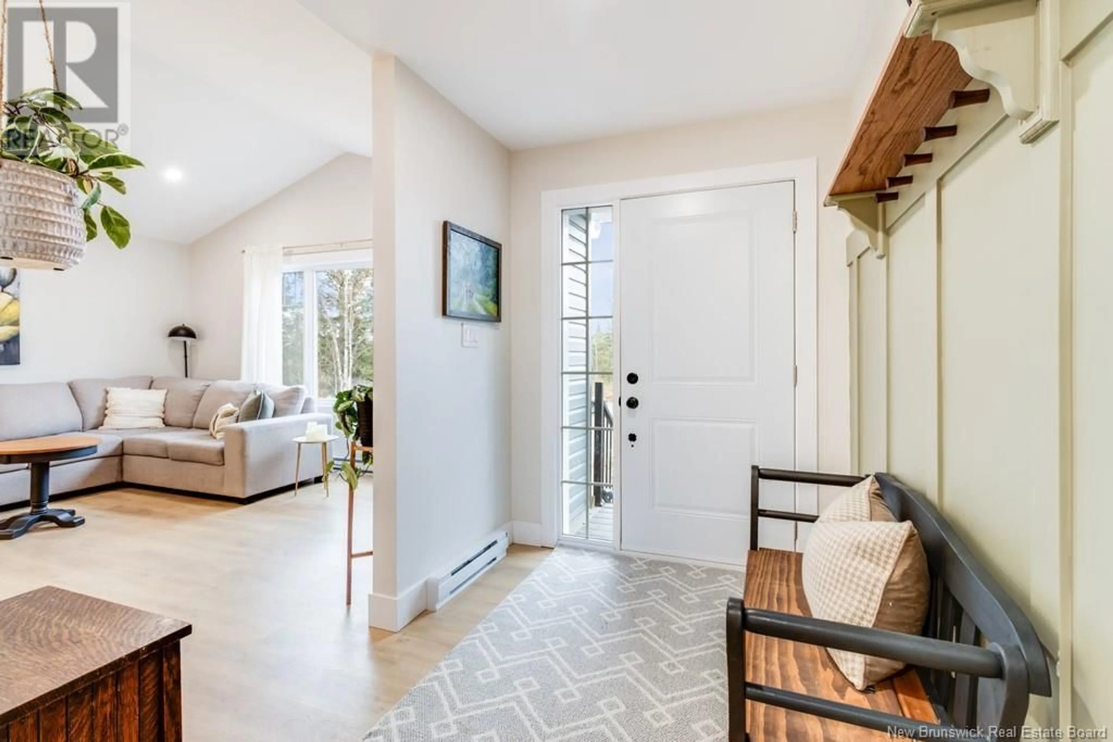 Indoor entryway for 106 BRIANNA WAY, Penniac New Brunswick E3A0G2