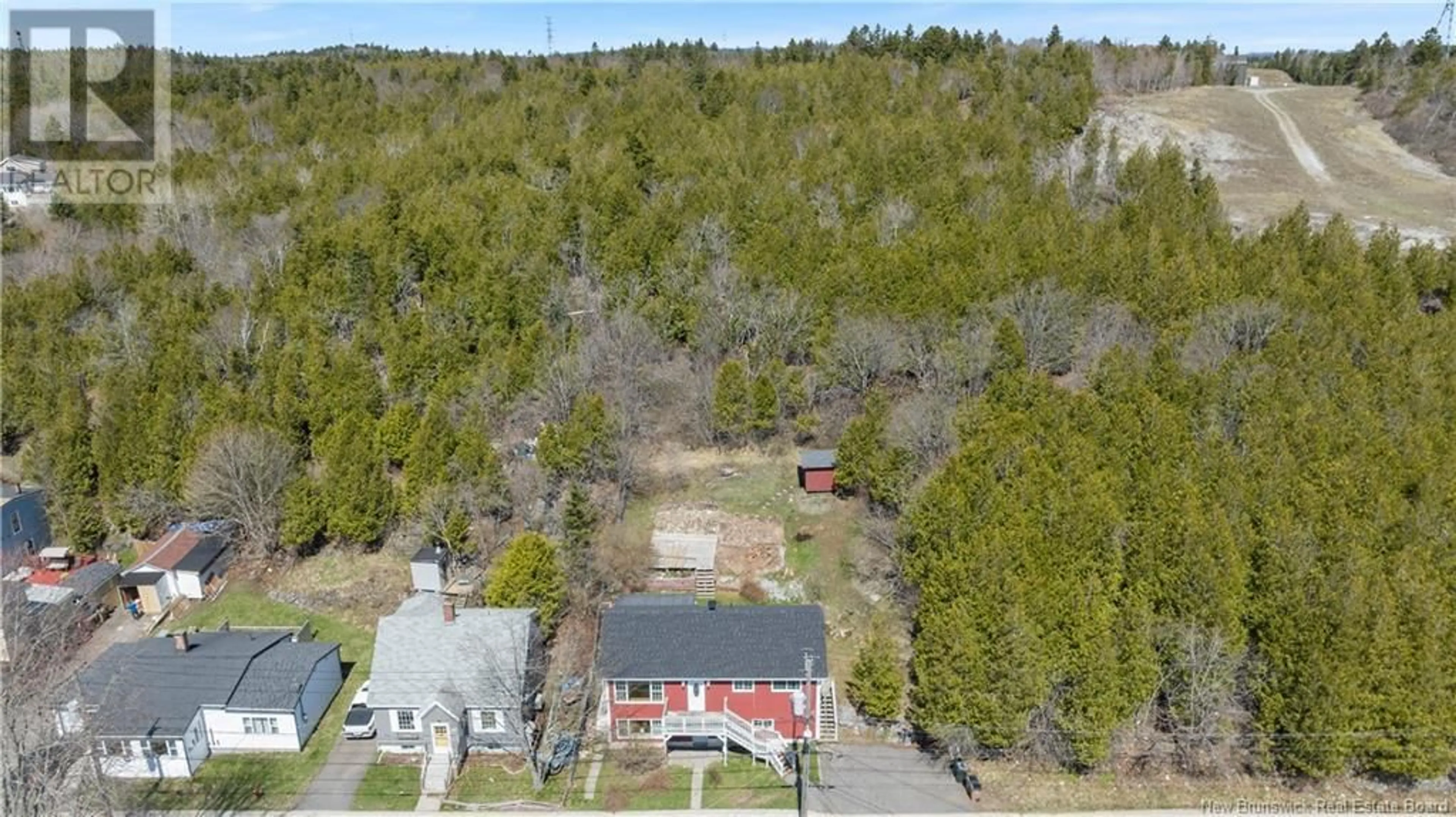 A pic from outside/outdoor area/front of a property/back of a property/a pic from drone, unknown for 51 BELLEVIEW AVENUE, Saint John New Brunswick E2K1R8