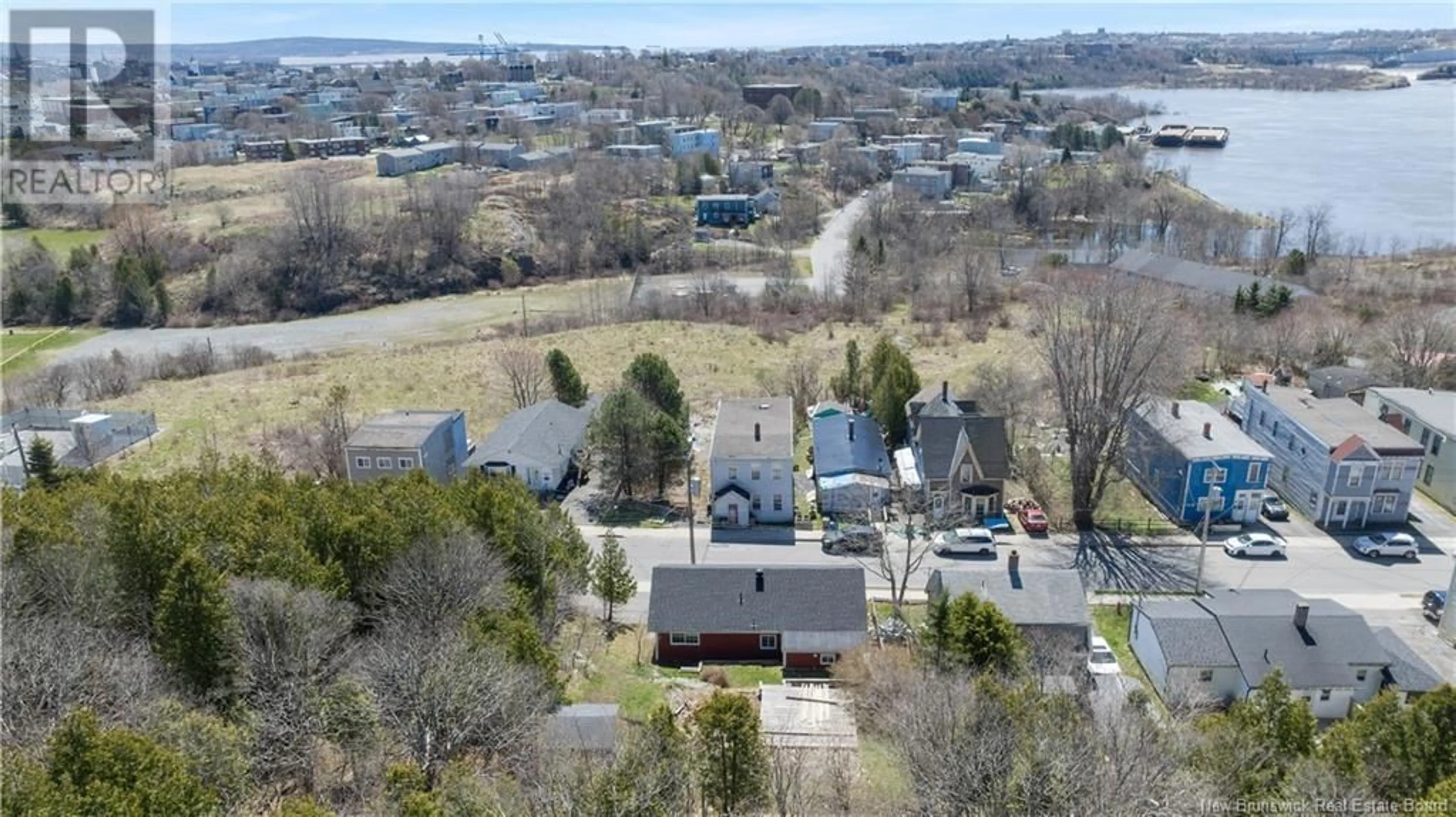 A pic from outside/outdoor area/front of a property/back of a property/a pic from drone, unknown for 51 BELLEVIEW AVENUE, Saint John New Brunswick E2K1R8