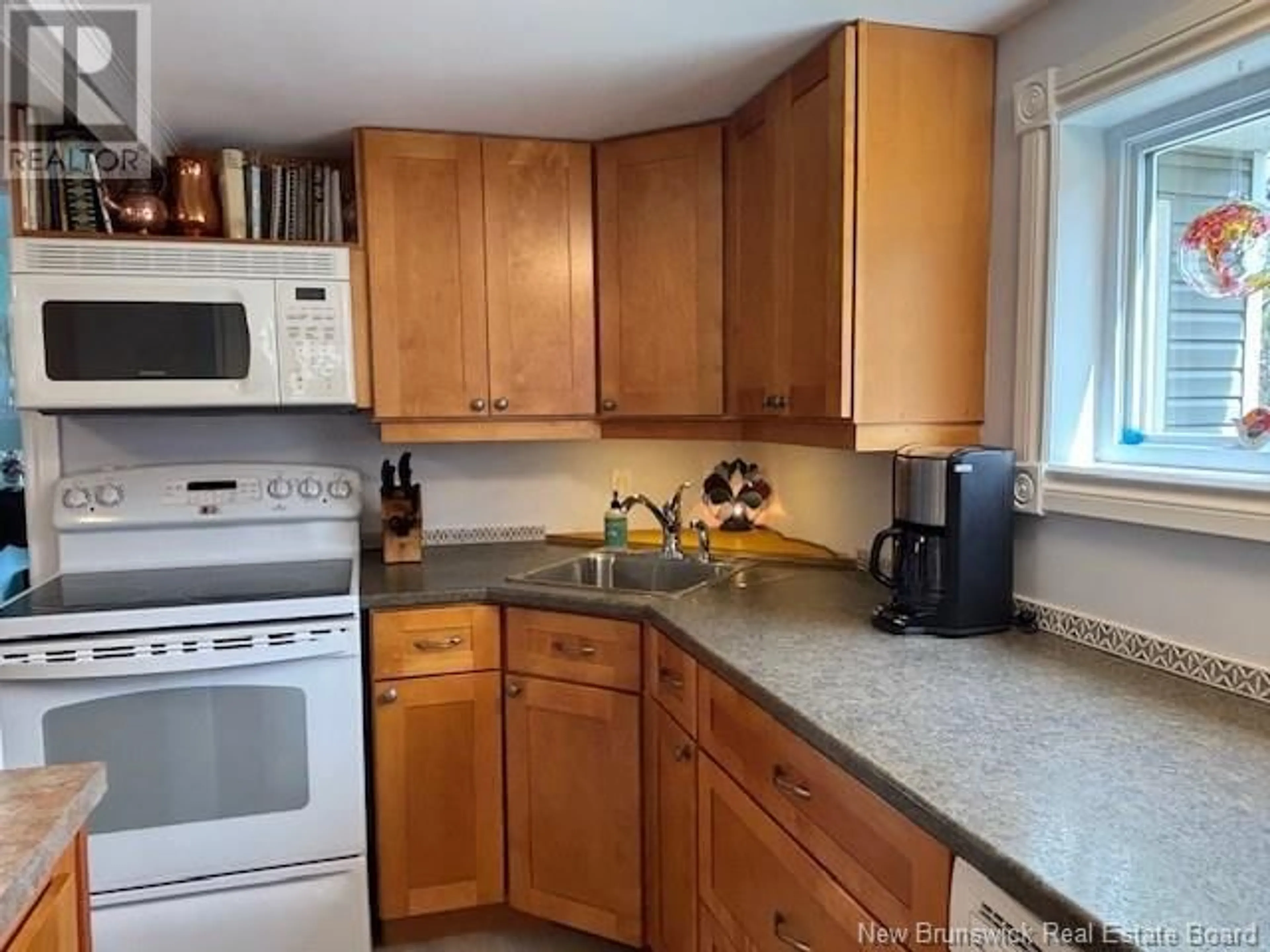 Standard kitchen, unknown for 4 JERUSALEM ROAD, Hampstead New Brunswick E2K5B8