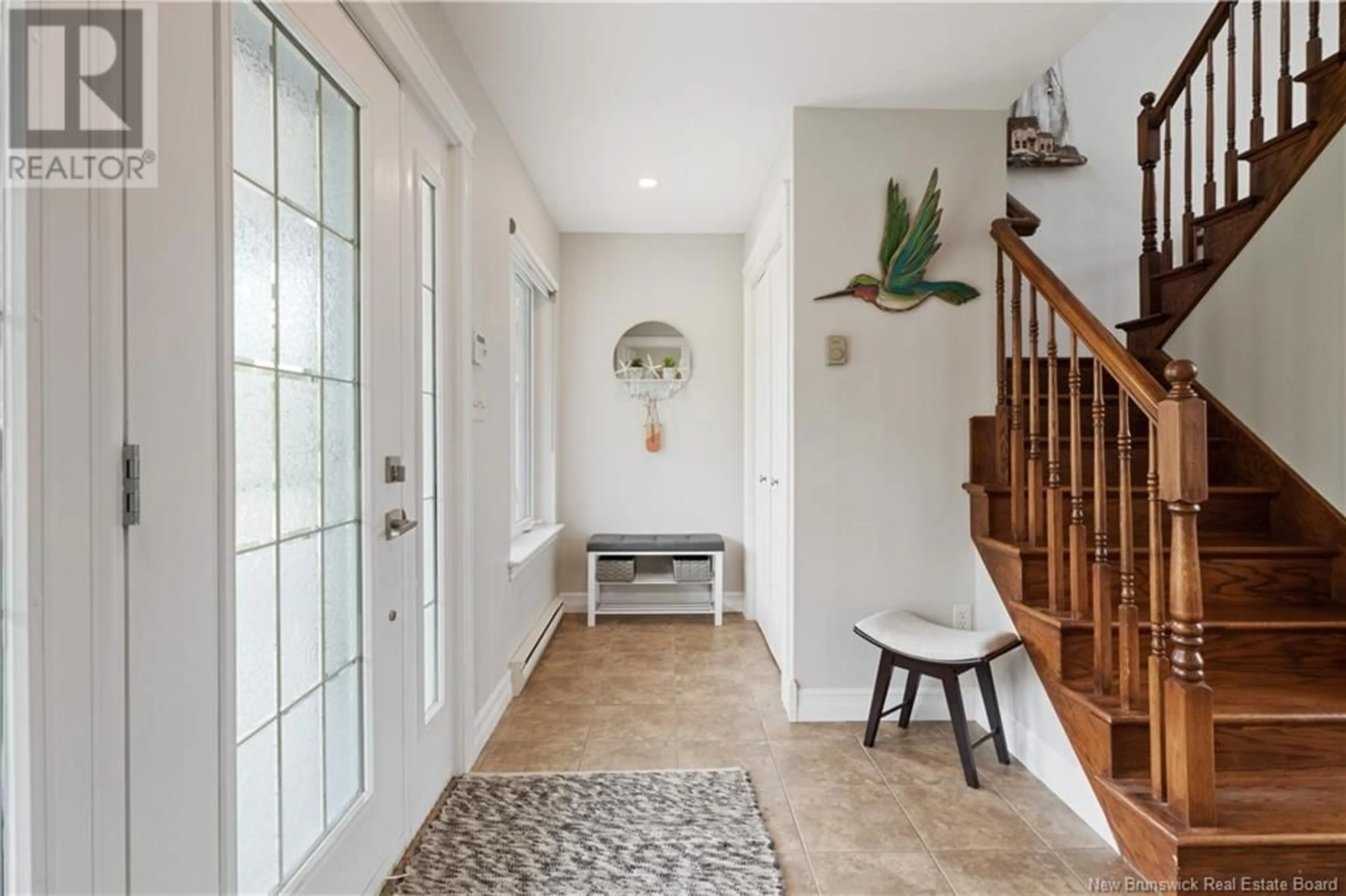 Indoor entryway for 290 KINNEAR, Cormier Village New Brunswick E4P0B8
