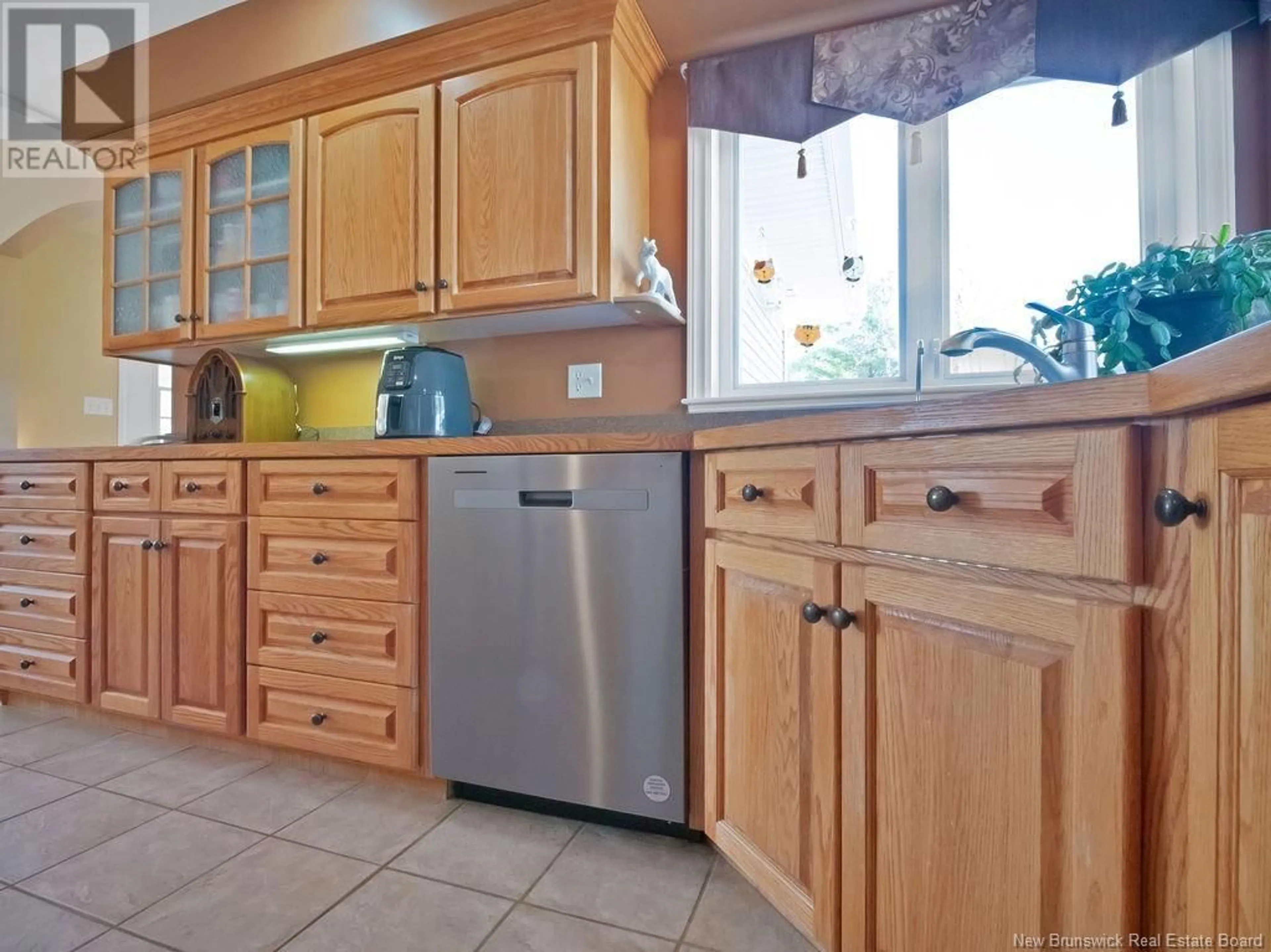 Standard kitchen, ceramic/tile floor for 2063 RTE 910, Turtle Creek New Brunswick E1J2G4