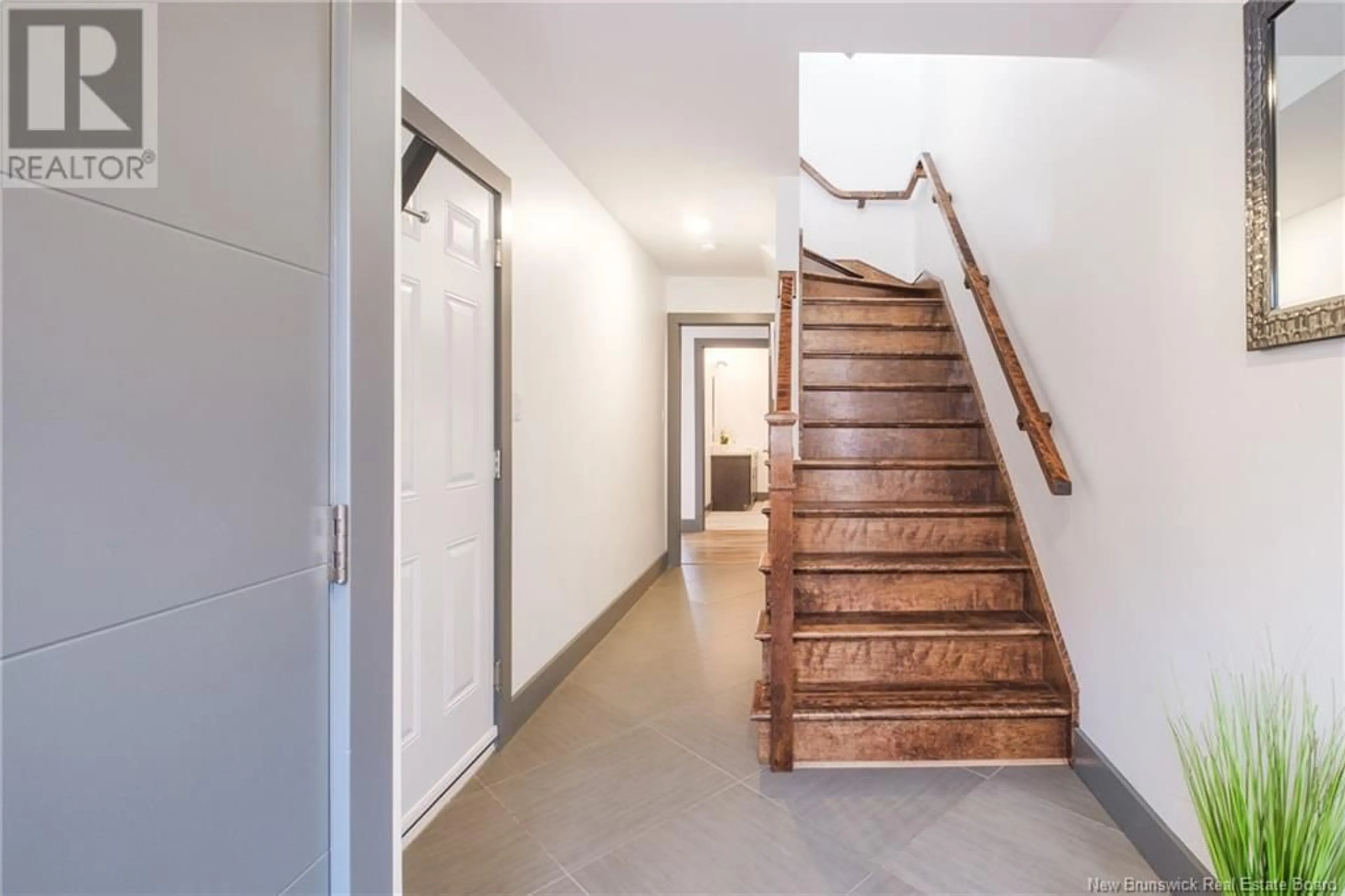 Indoor foyer for 59 BROWNSTONE LANE, Fredericton New Brunswick E3A7M4