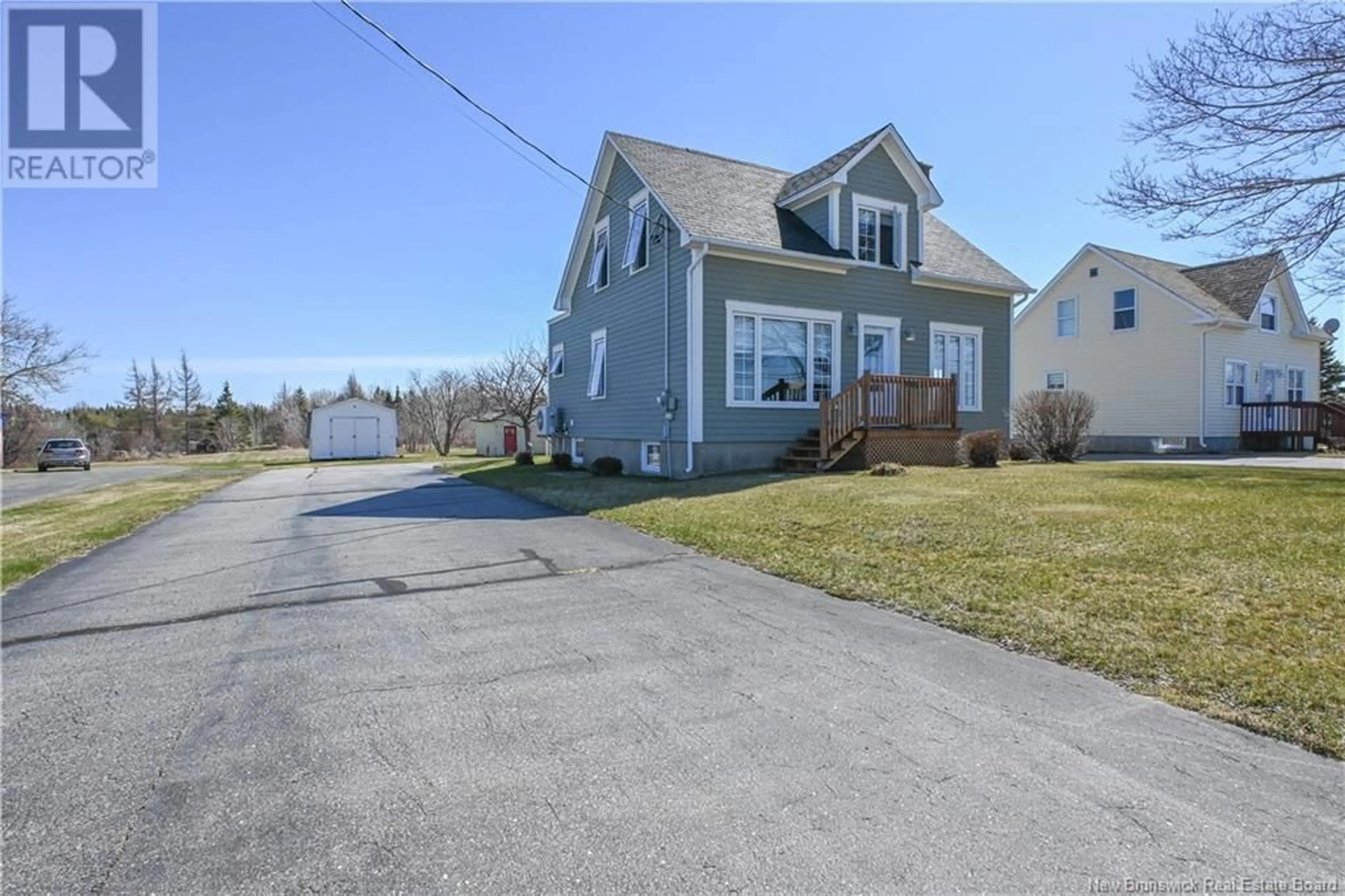 Unknown for 336 SAINT-PIERRE E BOULEVARD, Caraquet New Brunswick E1W1B4