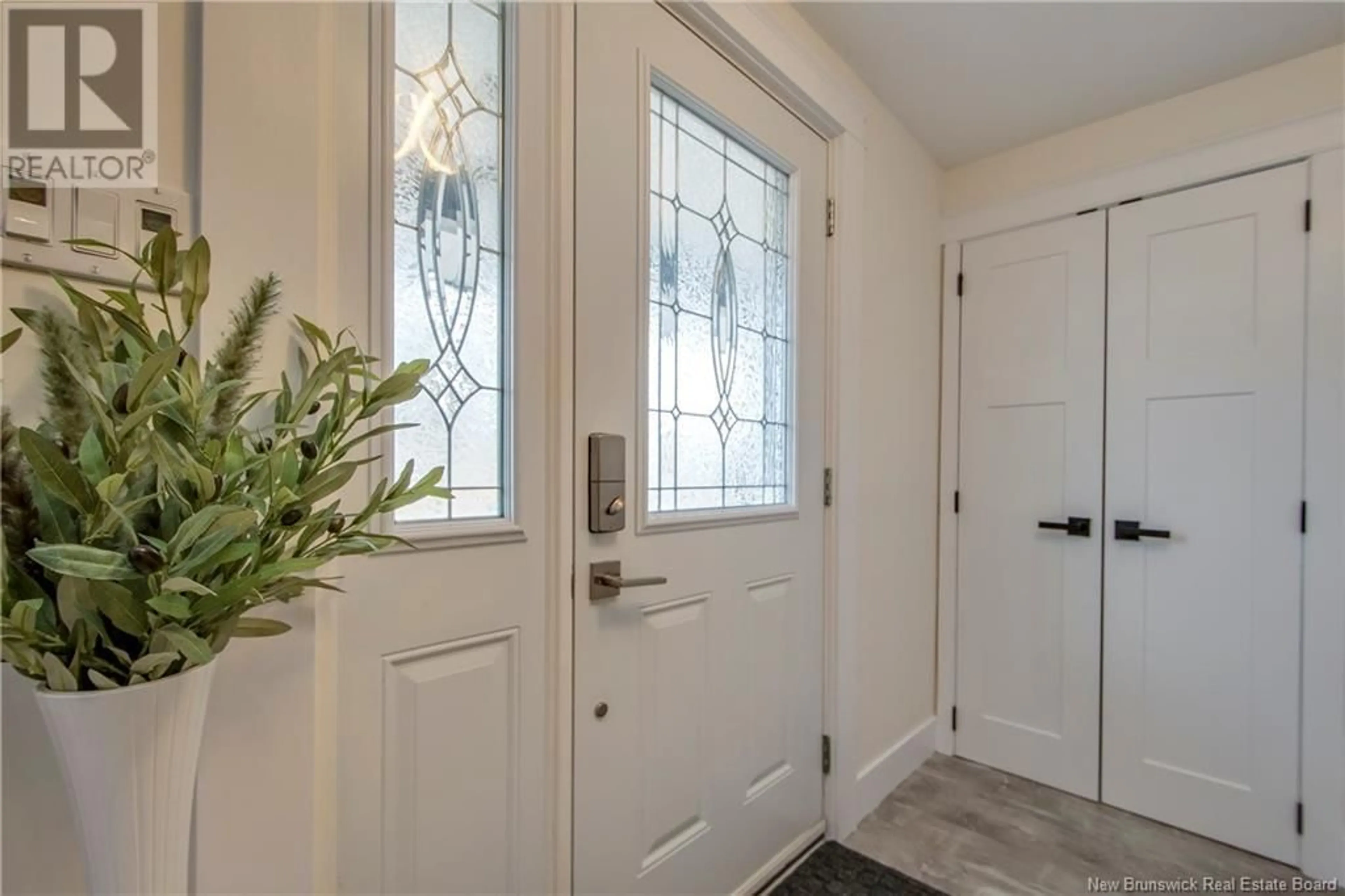 Indoor entryway for 20 GALAXY, Moncton New Brunswick E1A4L9