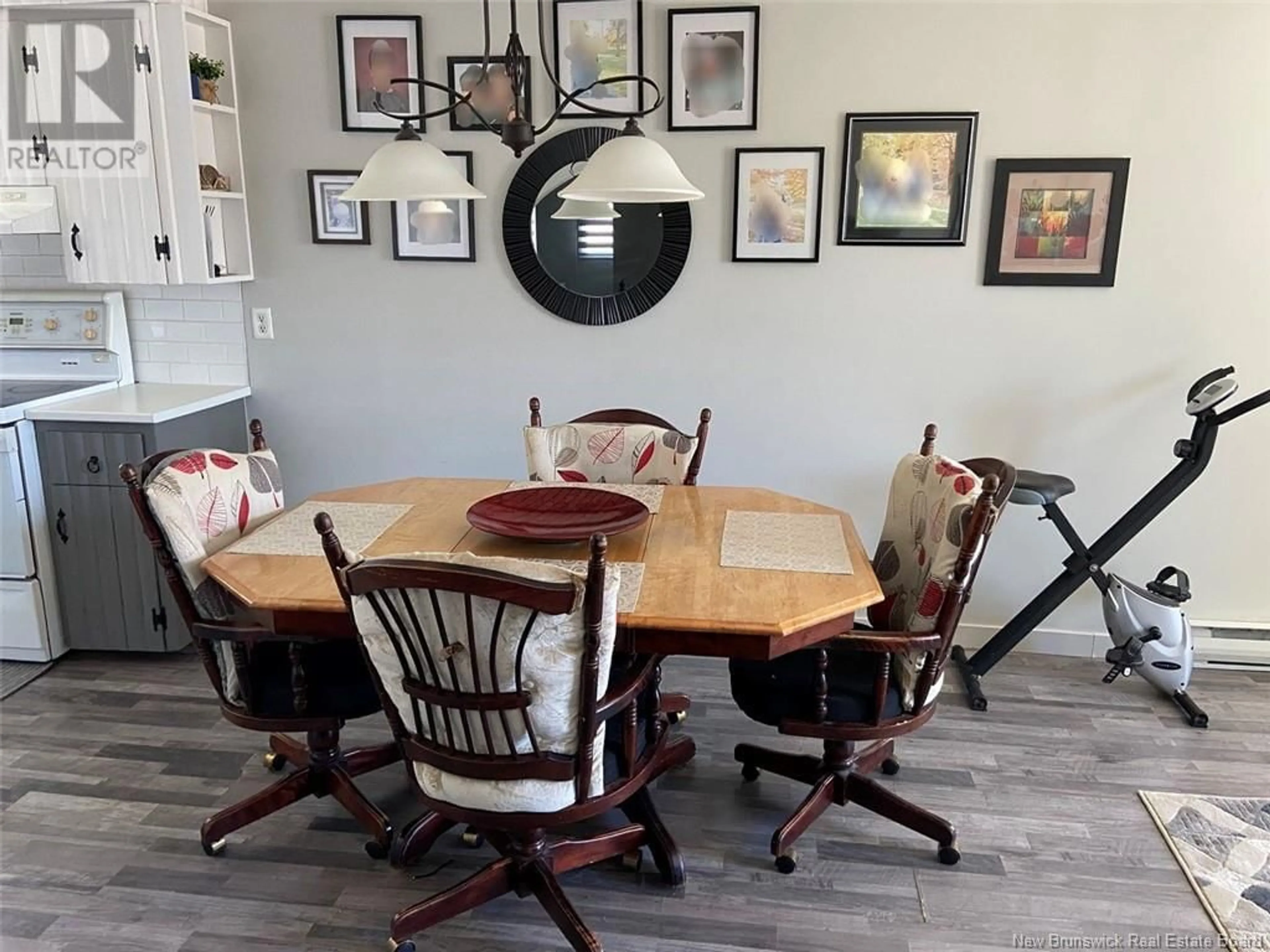 Dining room, wood/laminate floor for 103 46TH AVENUE, Edmundston New Brunswick E3V3B7