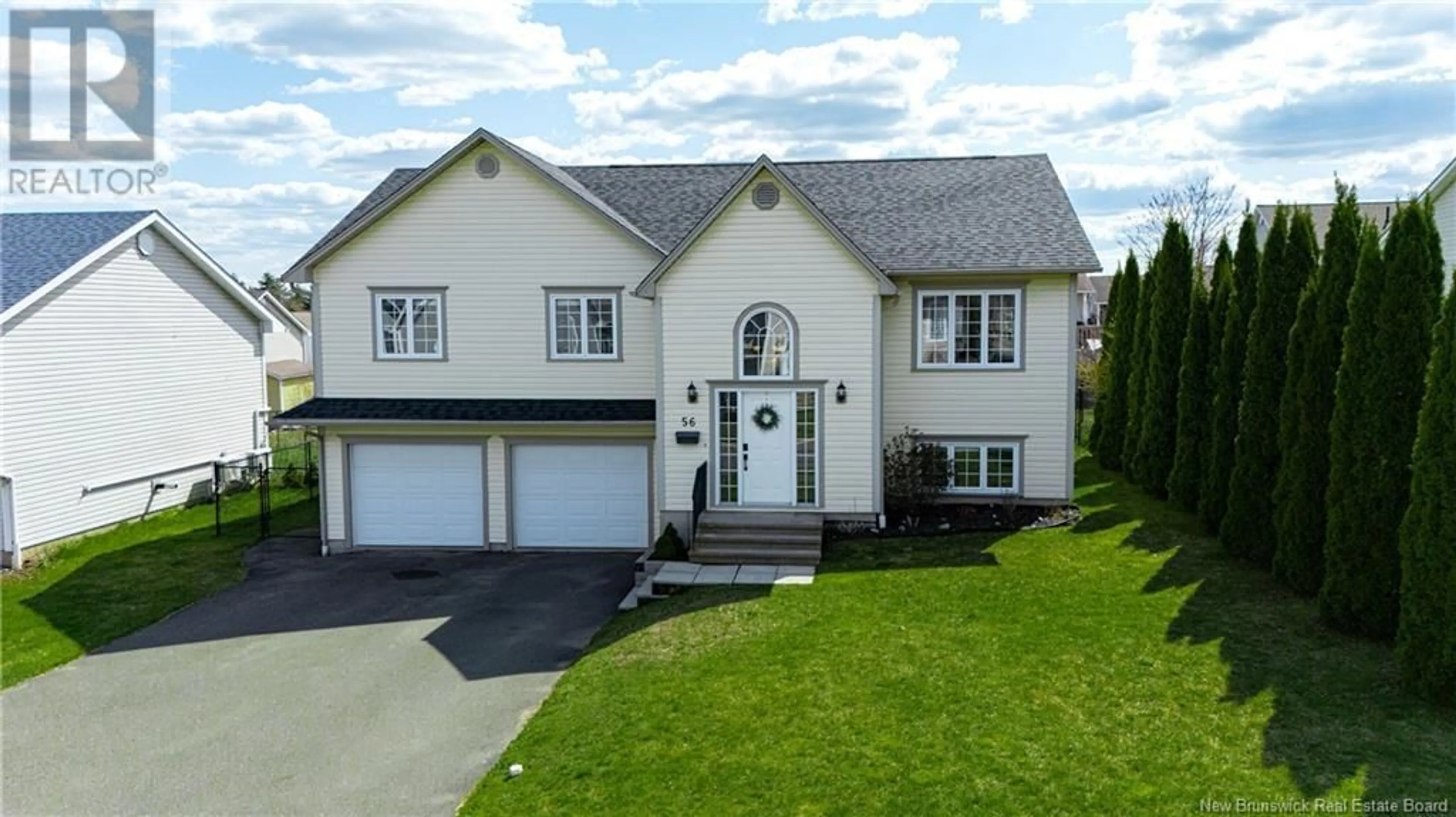 Home with vinyl exterior material, street for 56 WILLINGDON STREET, Oromocto New Brunswick E2V4N4