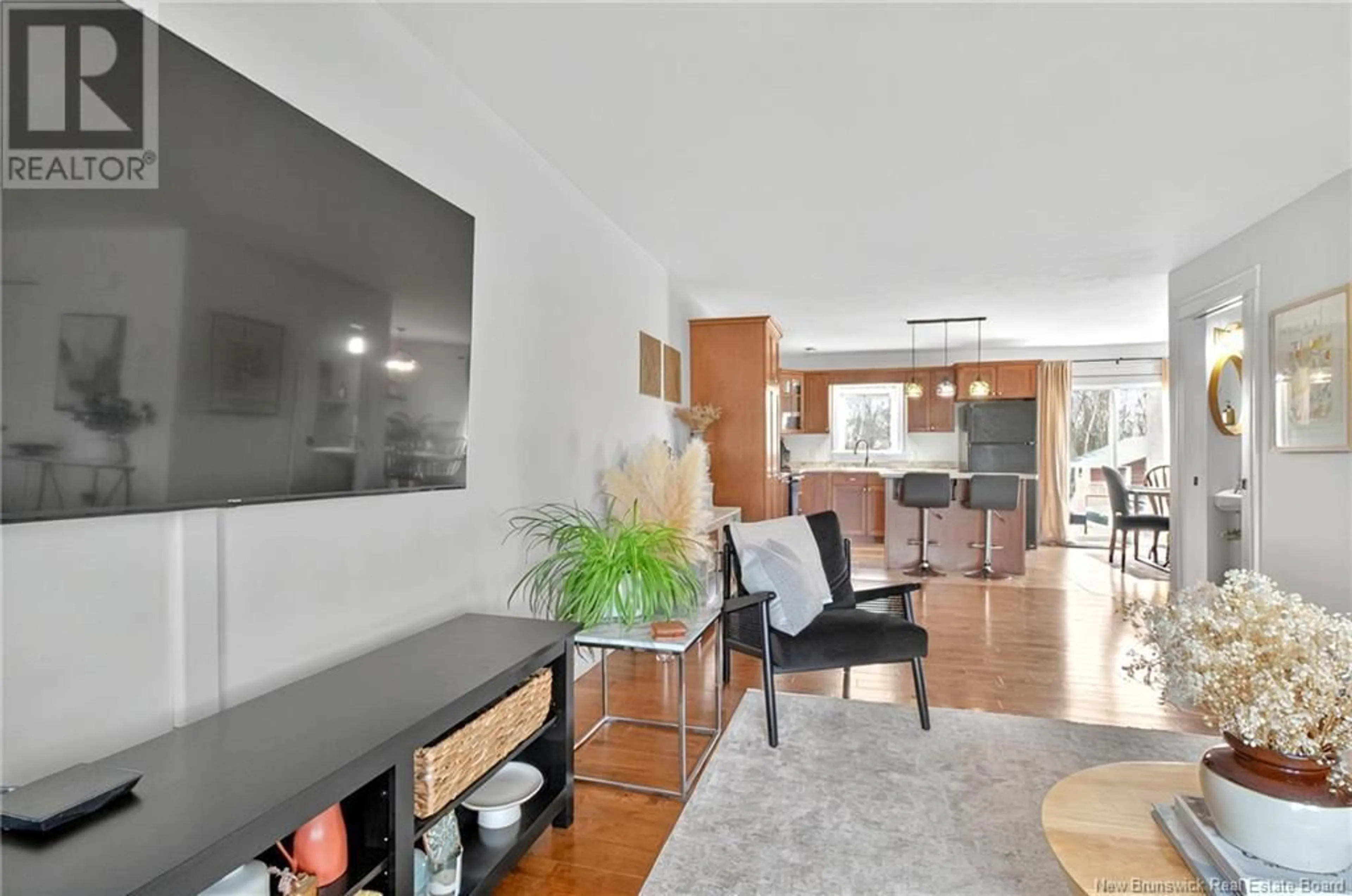 Open concept kitchen, unknown for 921 BERNARD STREET, Dieppe New Brunswick E1A4A6