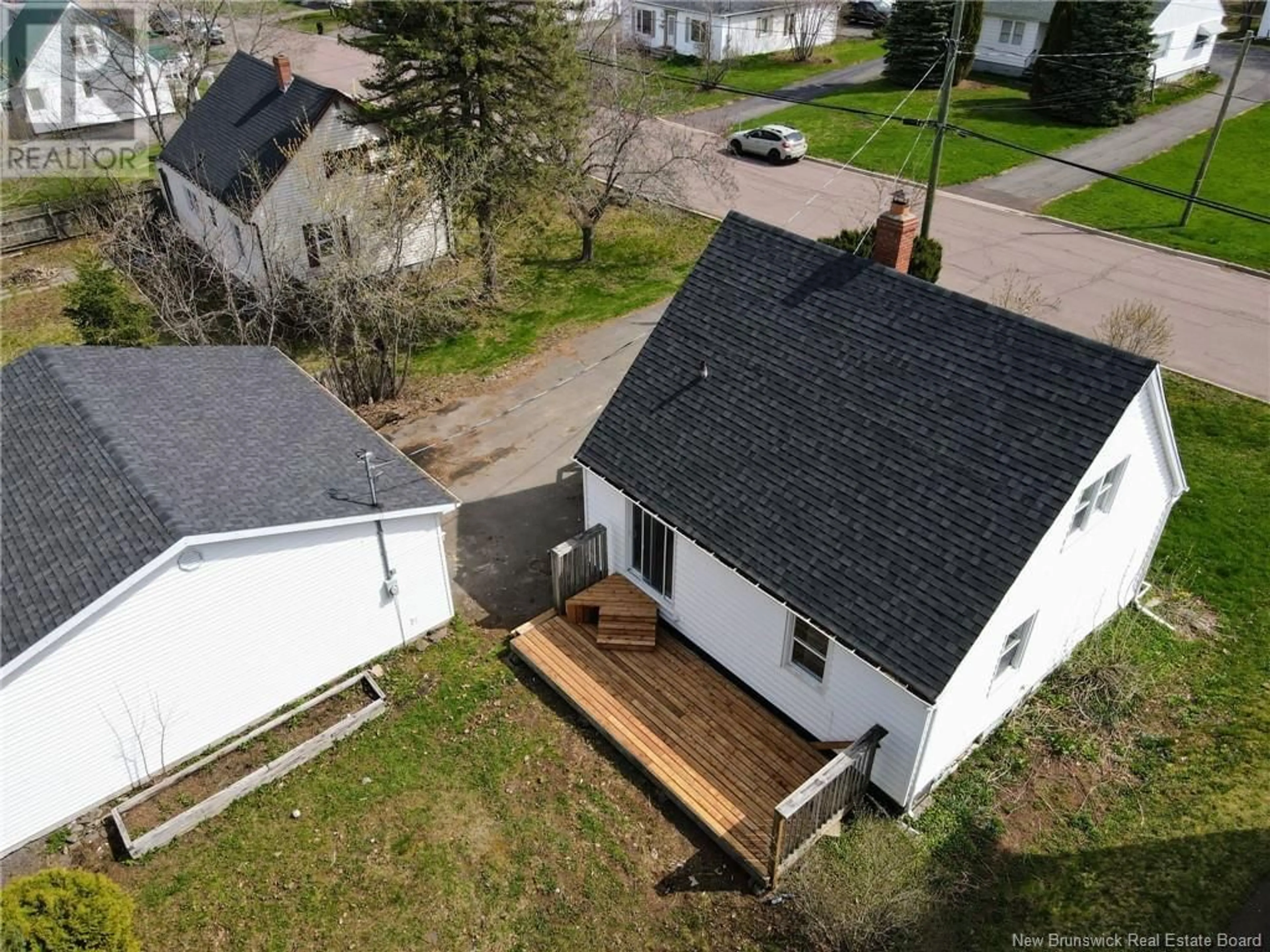 A pic from outside/outdoor area/front of a property/back of a property/a pic from drone, street for 169 WENDELL, Riverview New Brunswick E1B1J7