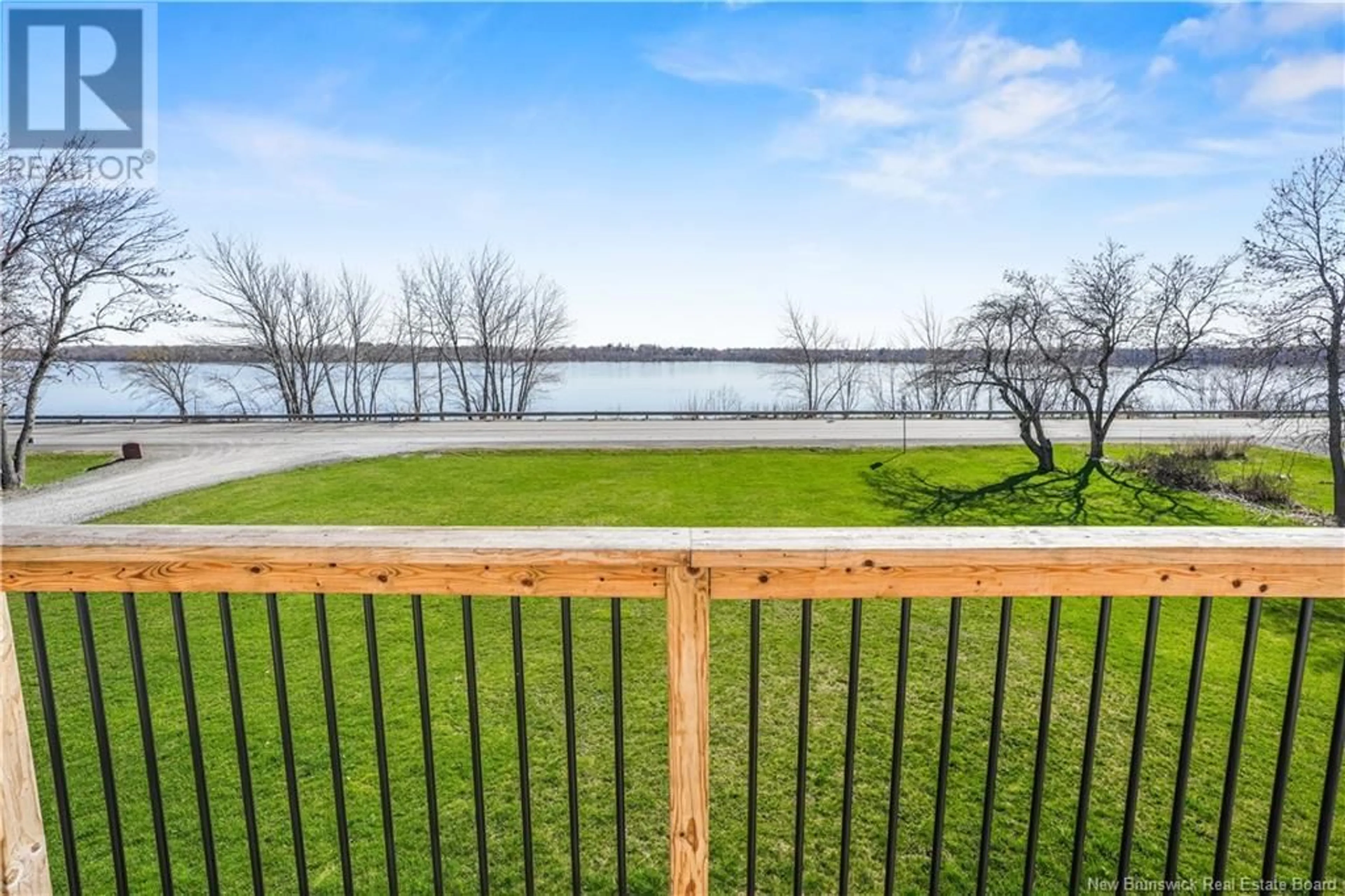 Patio, water/lake/river/ocean view for 733 ROUTE 105, Maugerville New Brunswick E3A8L1