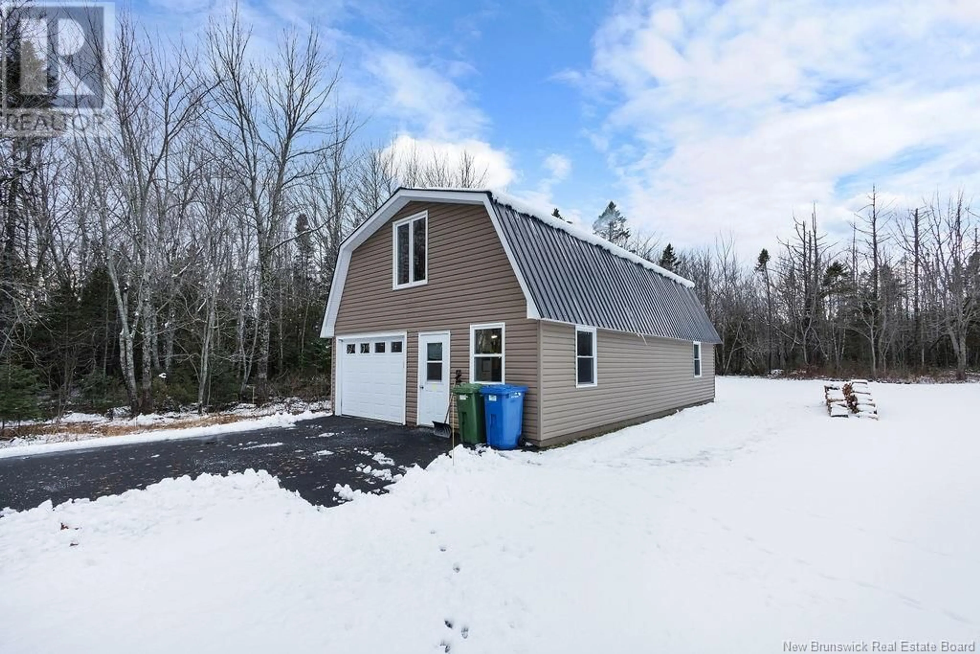 Indoor garage for 1015 PRINCIPALE STREET, Neguac New Brunswick E9G4K3