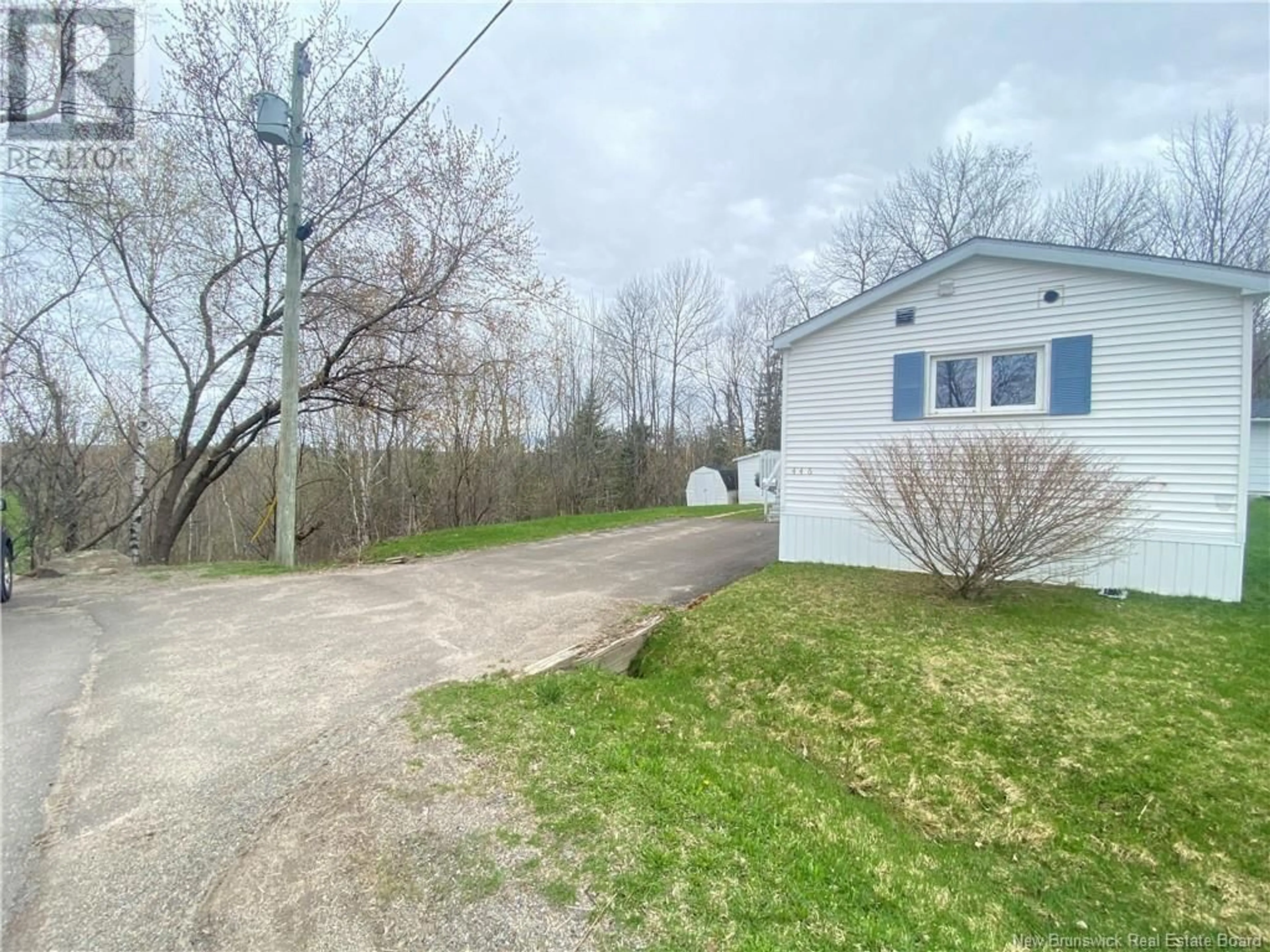 A pic from outside/outdoor area/front of a property/back of a property/a pic from drone, unknown for 446 OSMOND LANE, Fredericton New Brunswick E3B7L6