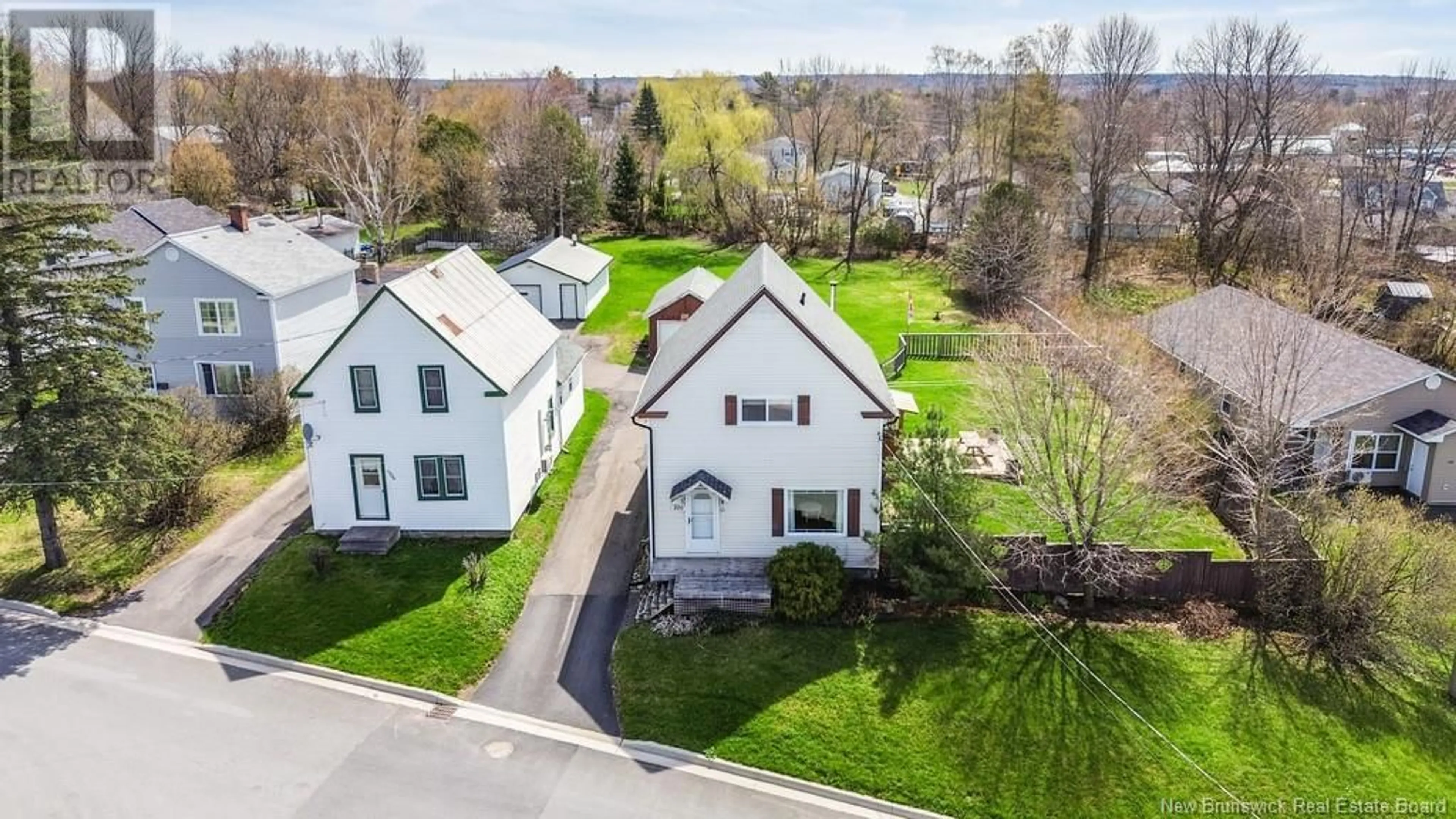 A pic from outside/outdoor area/front of a property/back of a property/a pic from drone, street for 200 ST MARYS STREET, Devon New Brunswick E3A2S2