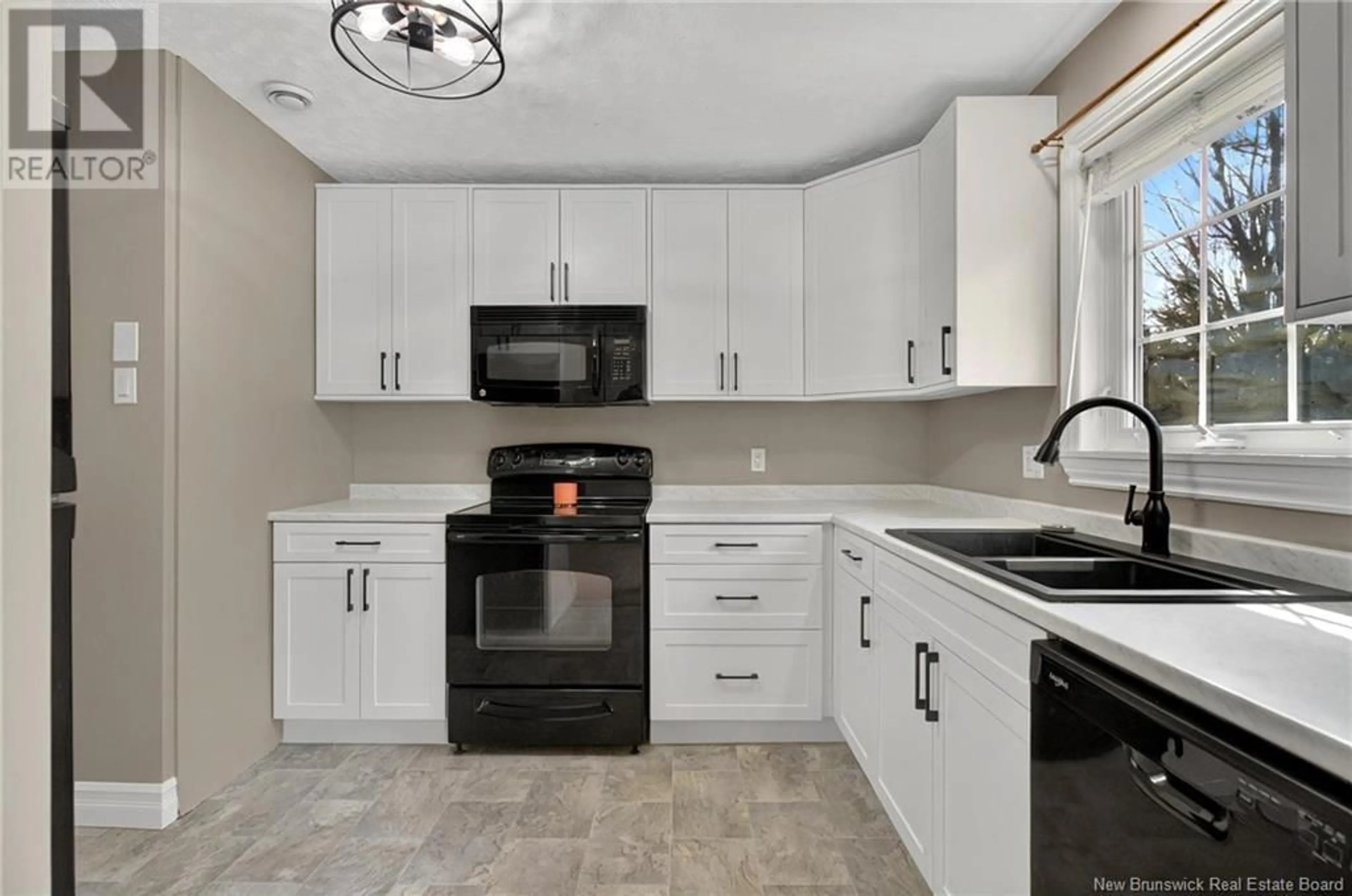 Standard kitchen, ceramic/tile floor for 52 KENDRA STREET, Moncton New Brunswick E1C4J8
