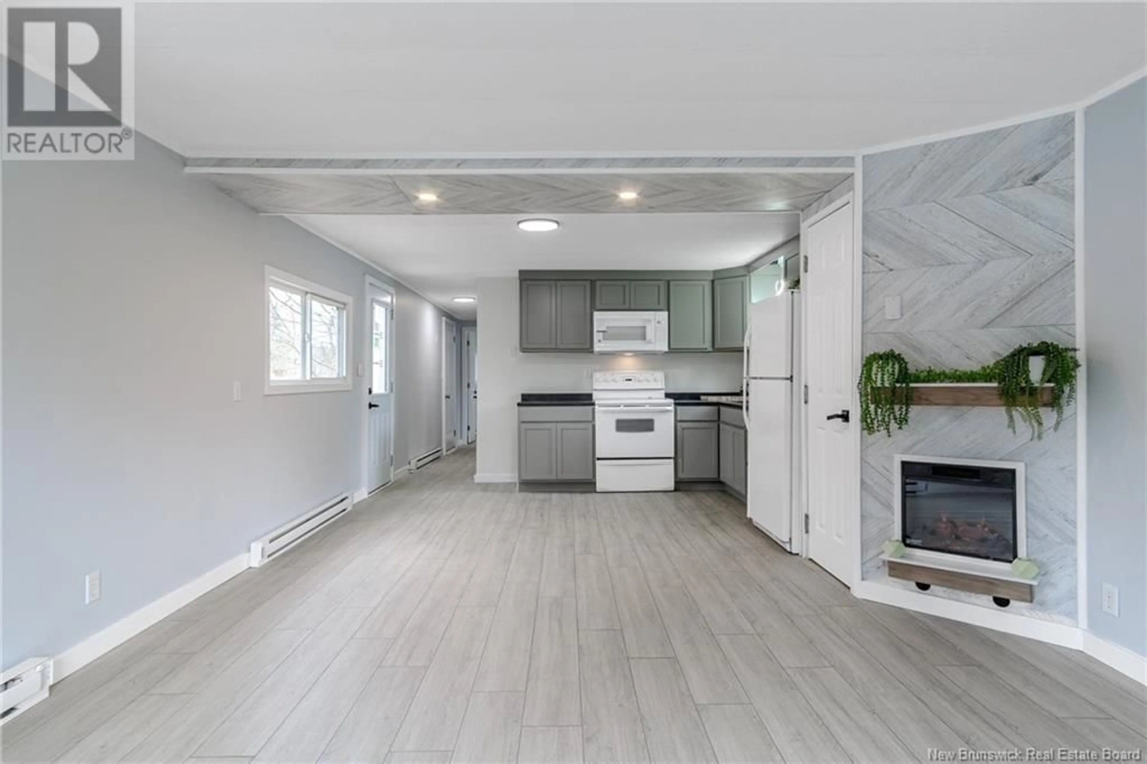 Open concept kitchen, unknown for 128 HEMLOCK LANE, Quispamsis New Brunswick E2G1T6