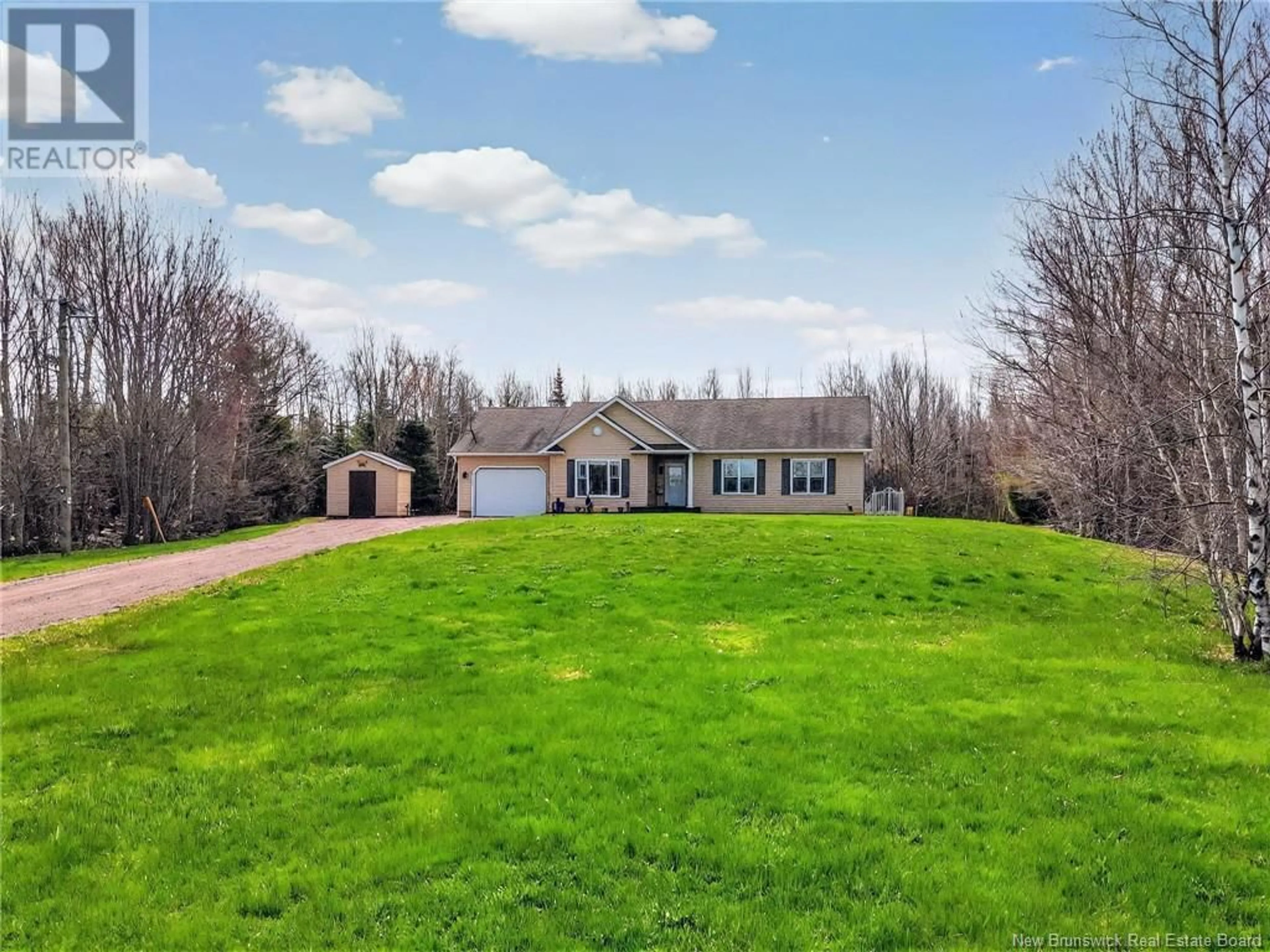 A pic from outside/outdoor area/front of a property/back of a property/a pic from drone, unknown for 73 SAFFRON, Irishtown New Brunswick E1H2P1