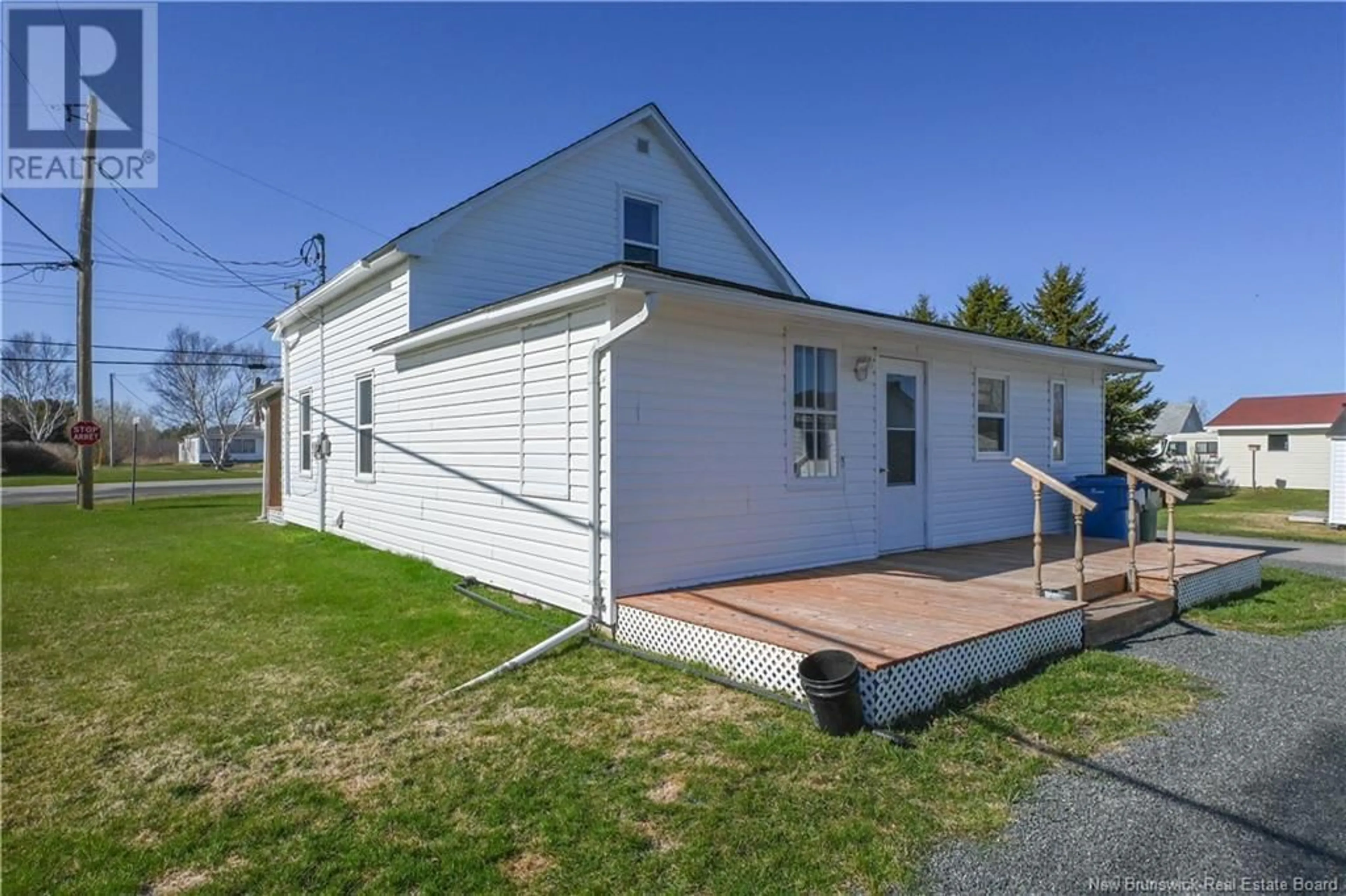 Home with vinyl exterior material, street for 1712 CHATILLON STREET, Maisonnette New Brunswick E8N1W8