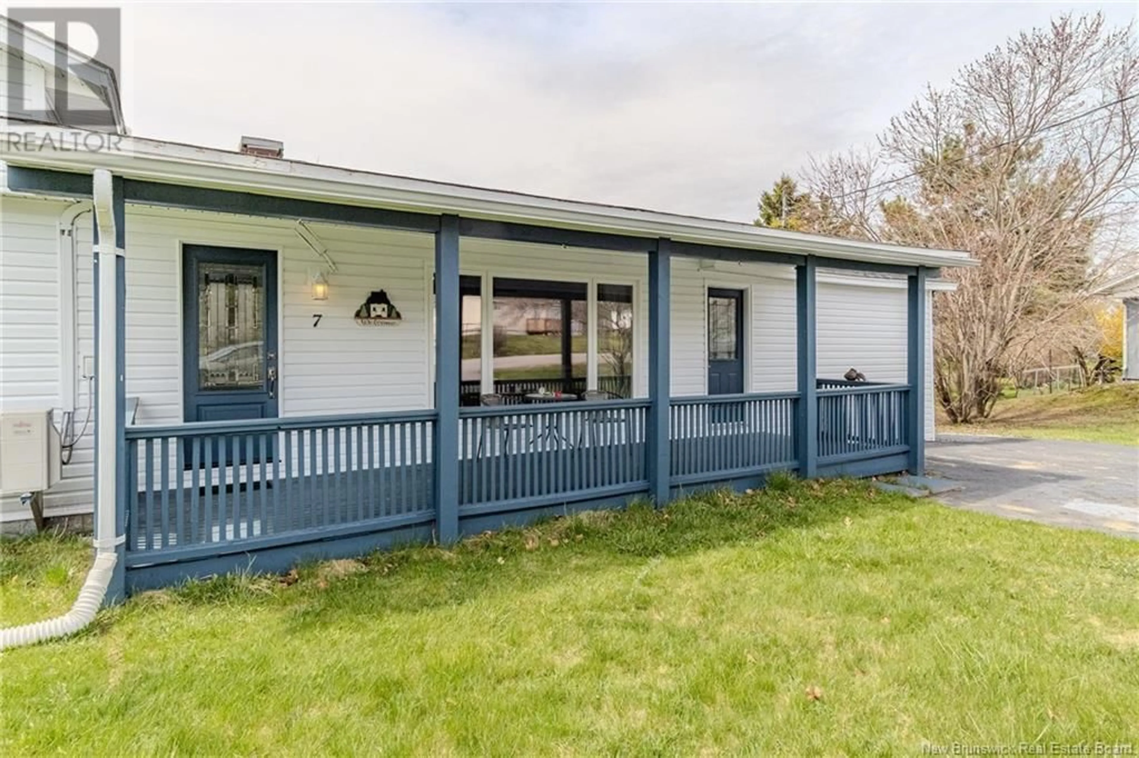 Home with vinyl exterior material, street for 7 MYLES DRIVE, Saint John New Brunswick E2J3C1