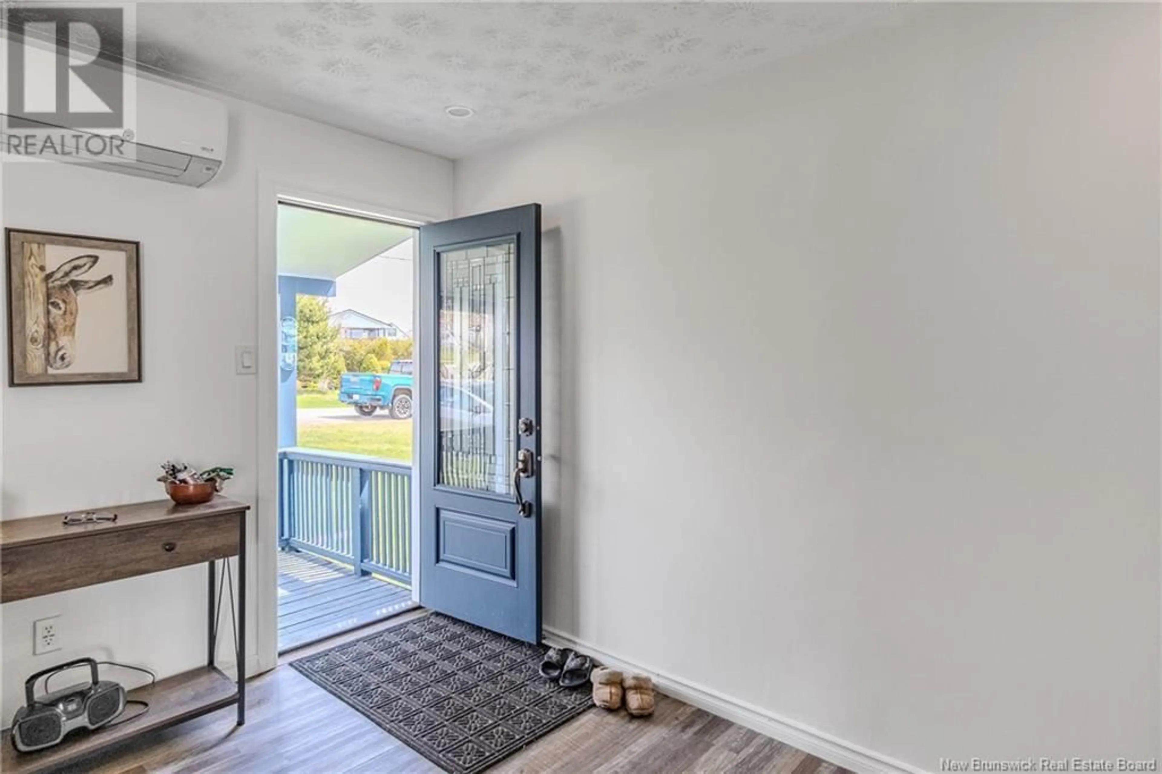 Indoor entryway for 7 MYLES DRIVE, Saint John New Brunswick E2J3C1