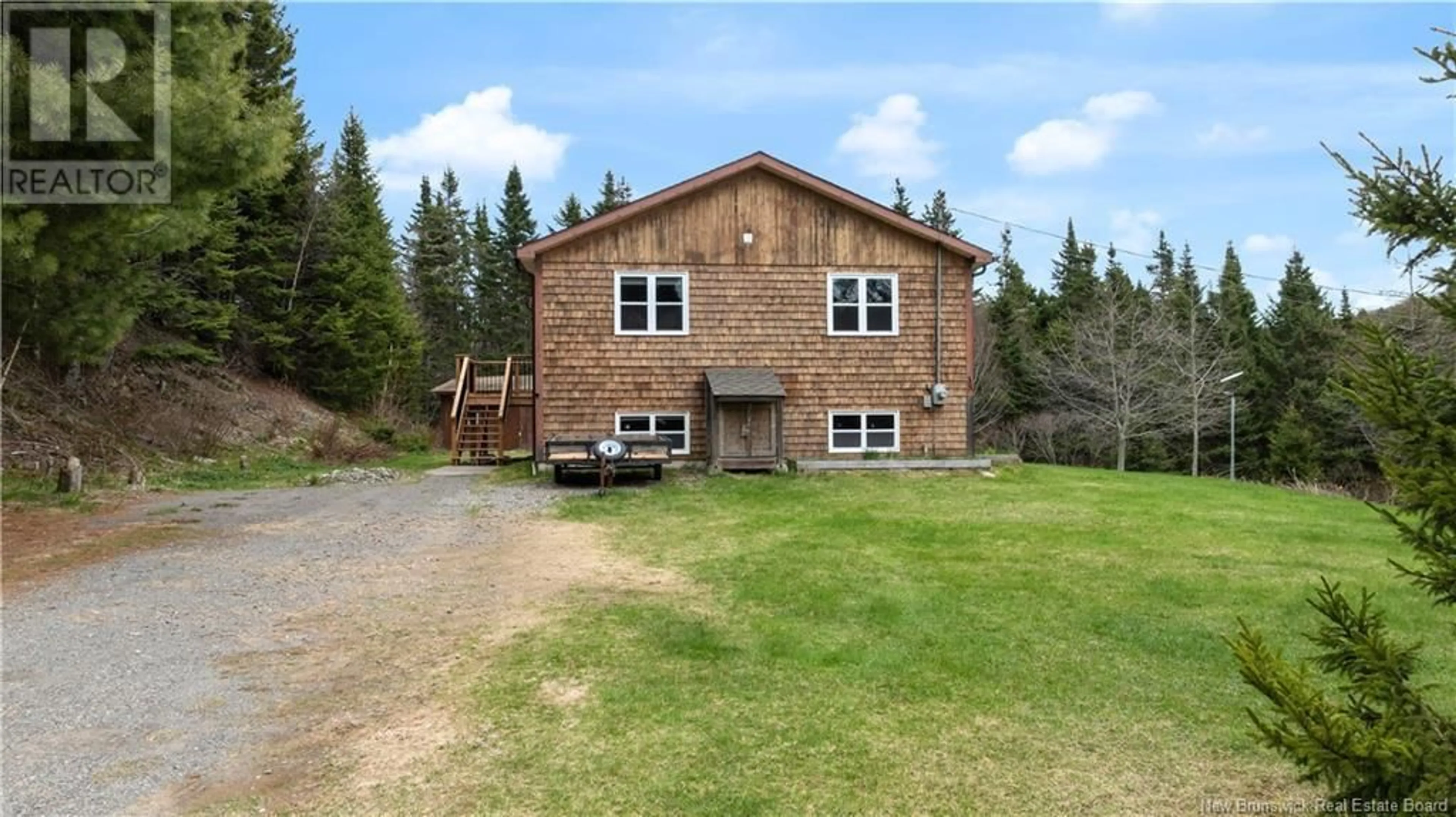 A pic from outside/outdoor area/front of a property/back of a property/a pic from drone, building for 35 LITTLE BEACH ROAD, Bay View New Brunswick E5R1M1