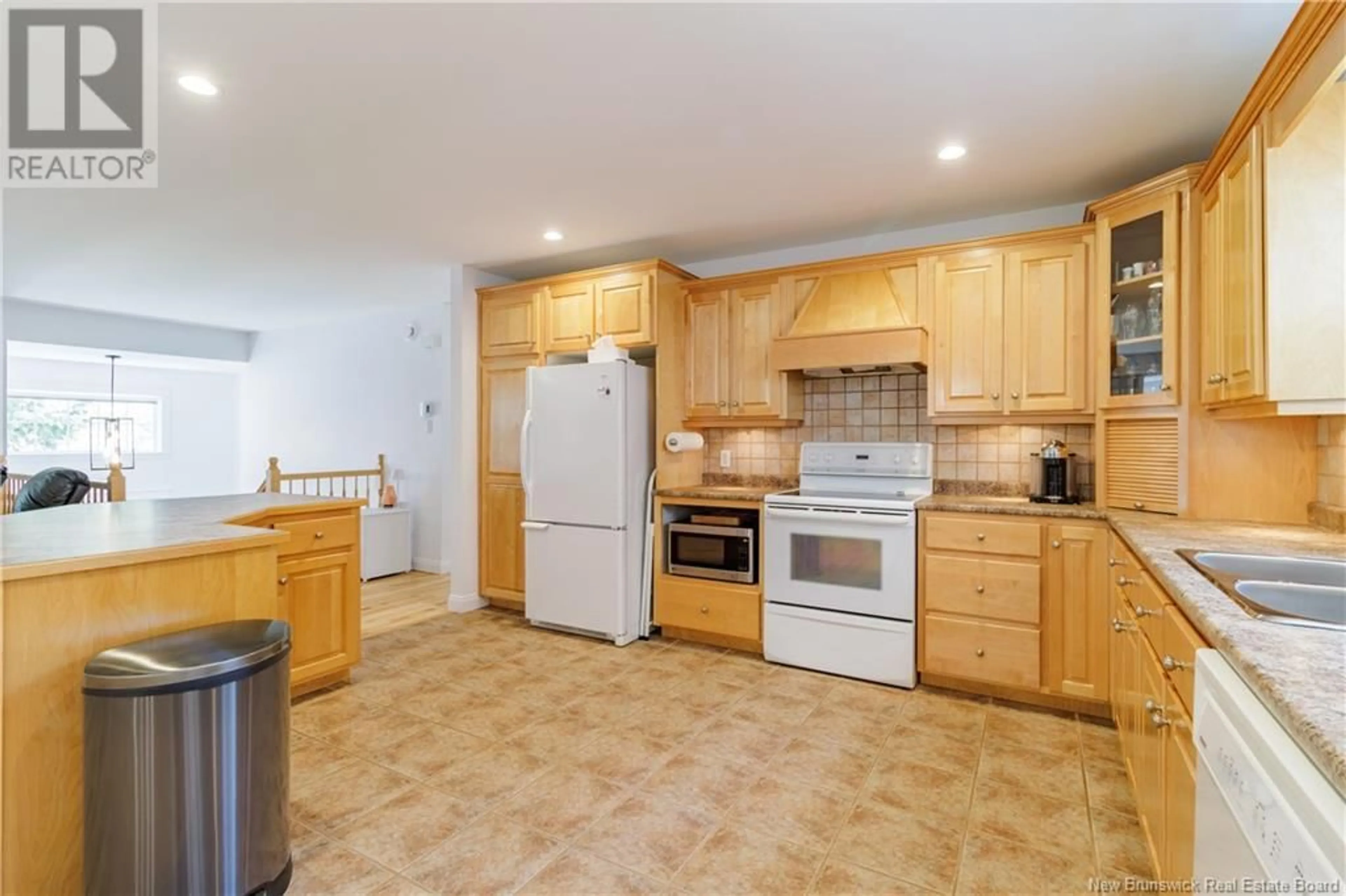 Standard kitchen, unknown for 73 MATAYA DRIVE, Richibucto Road New Brunswick E3A9Z3