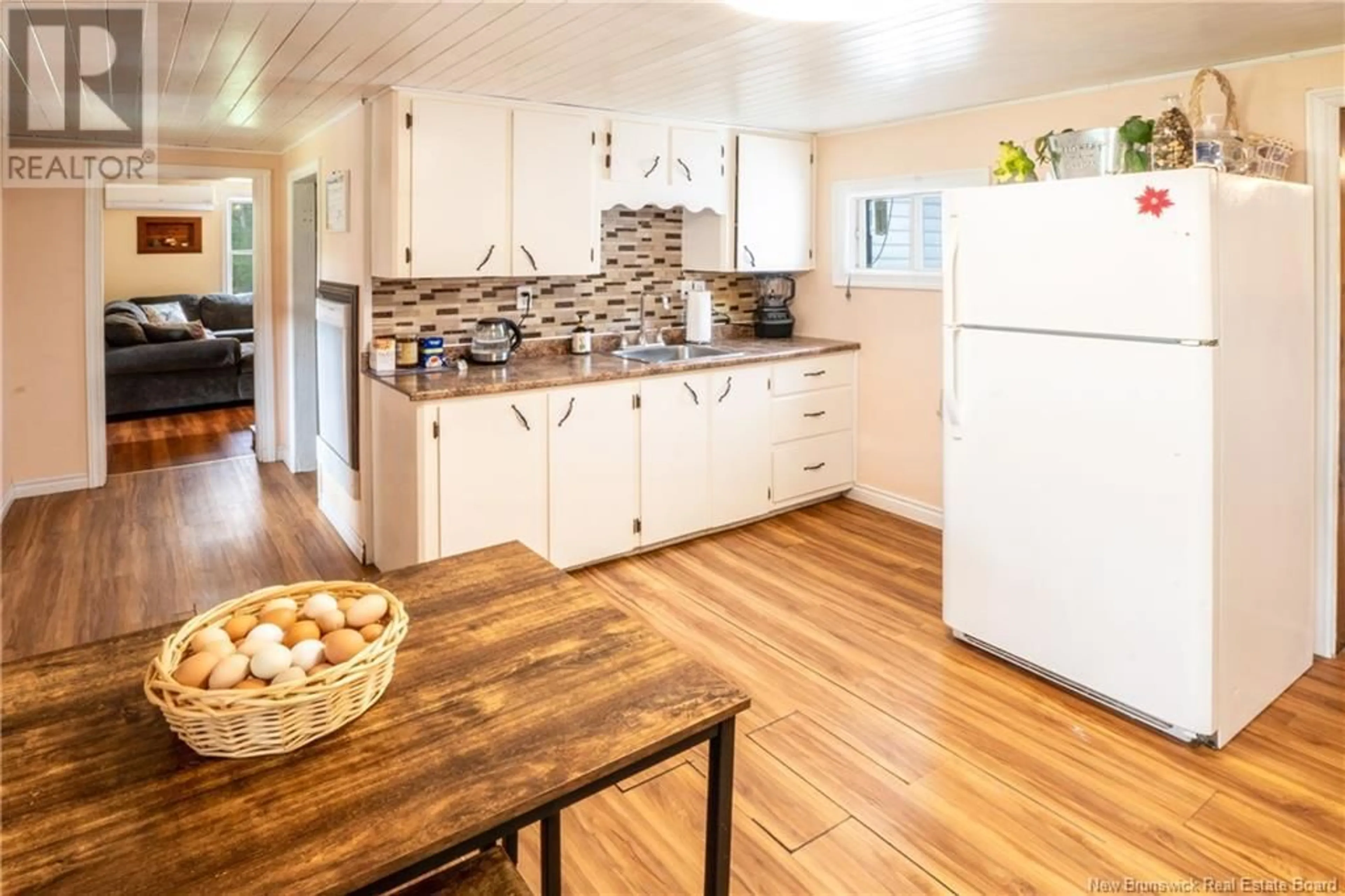 Open concept kitchen, unknown for 2460 ROUTE 510, Targettville New Brunswick E4T1V6
