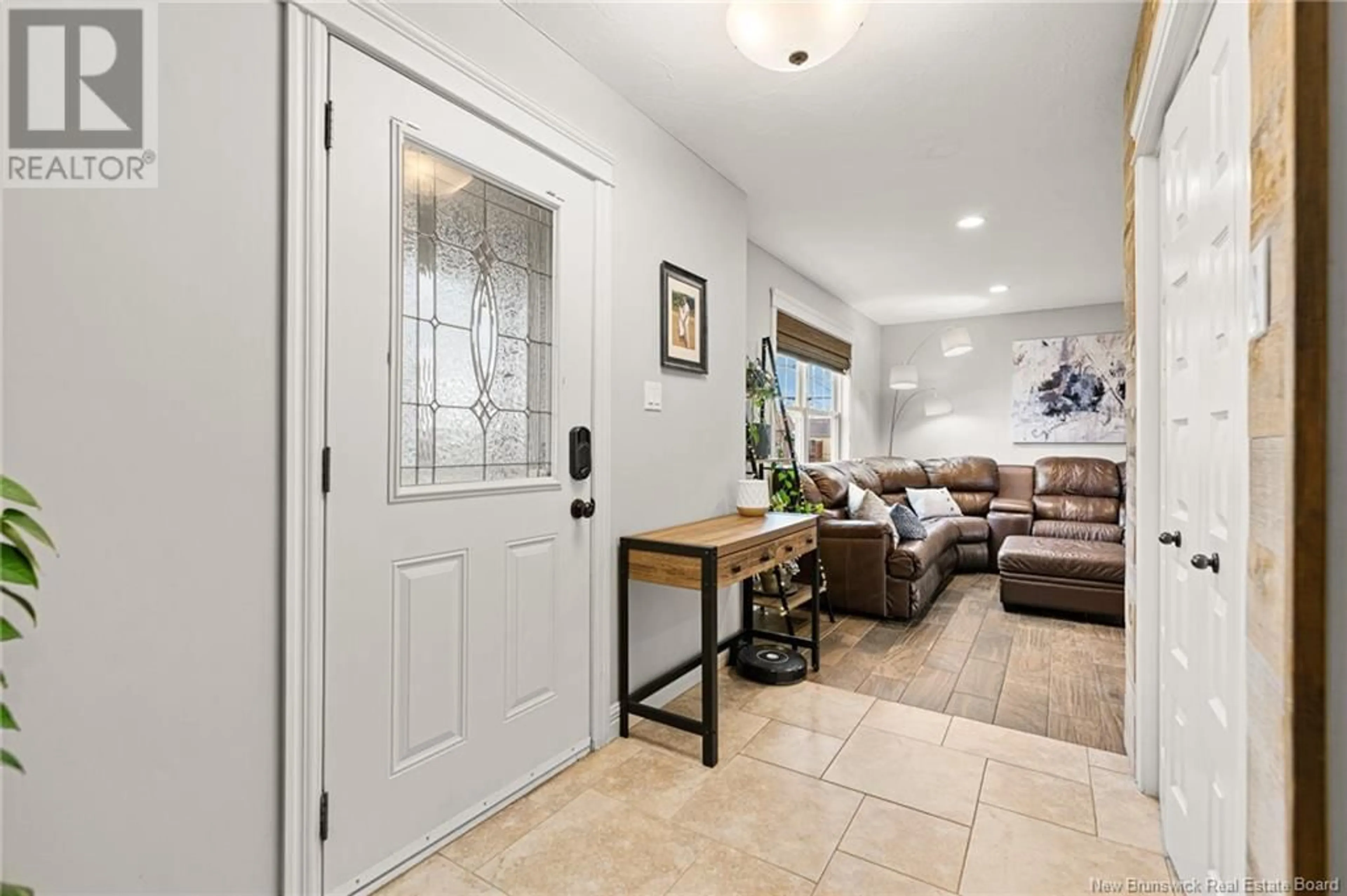 Indoor entryway for 71 JASMINE CRESCENT, Moncton New Brunswick E1A9A5
