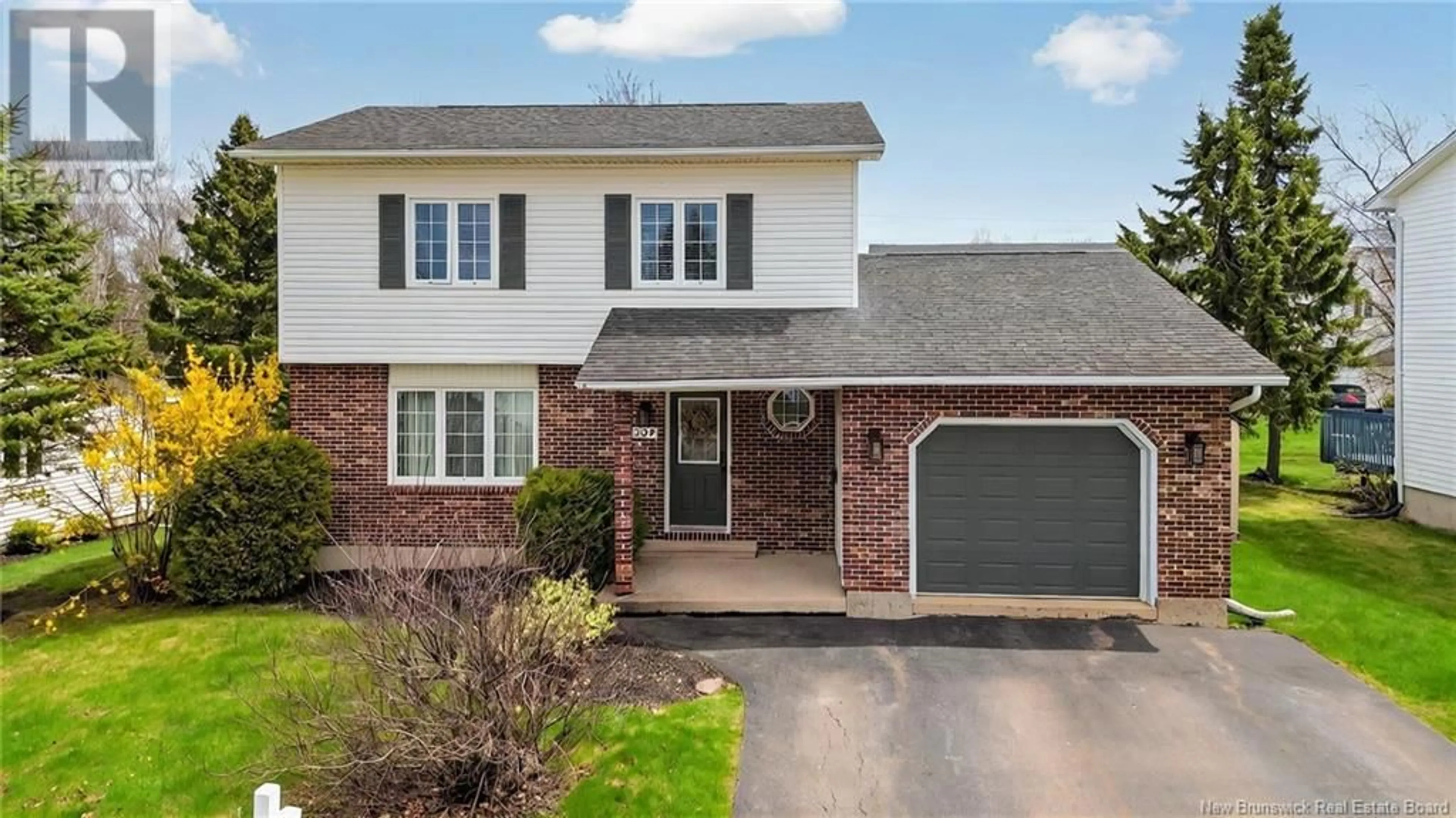 Home with brick exterior material, street for 289 EVERGREEN DRIVE, Moncton New Brunswick E1G2E4