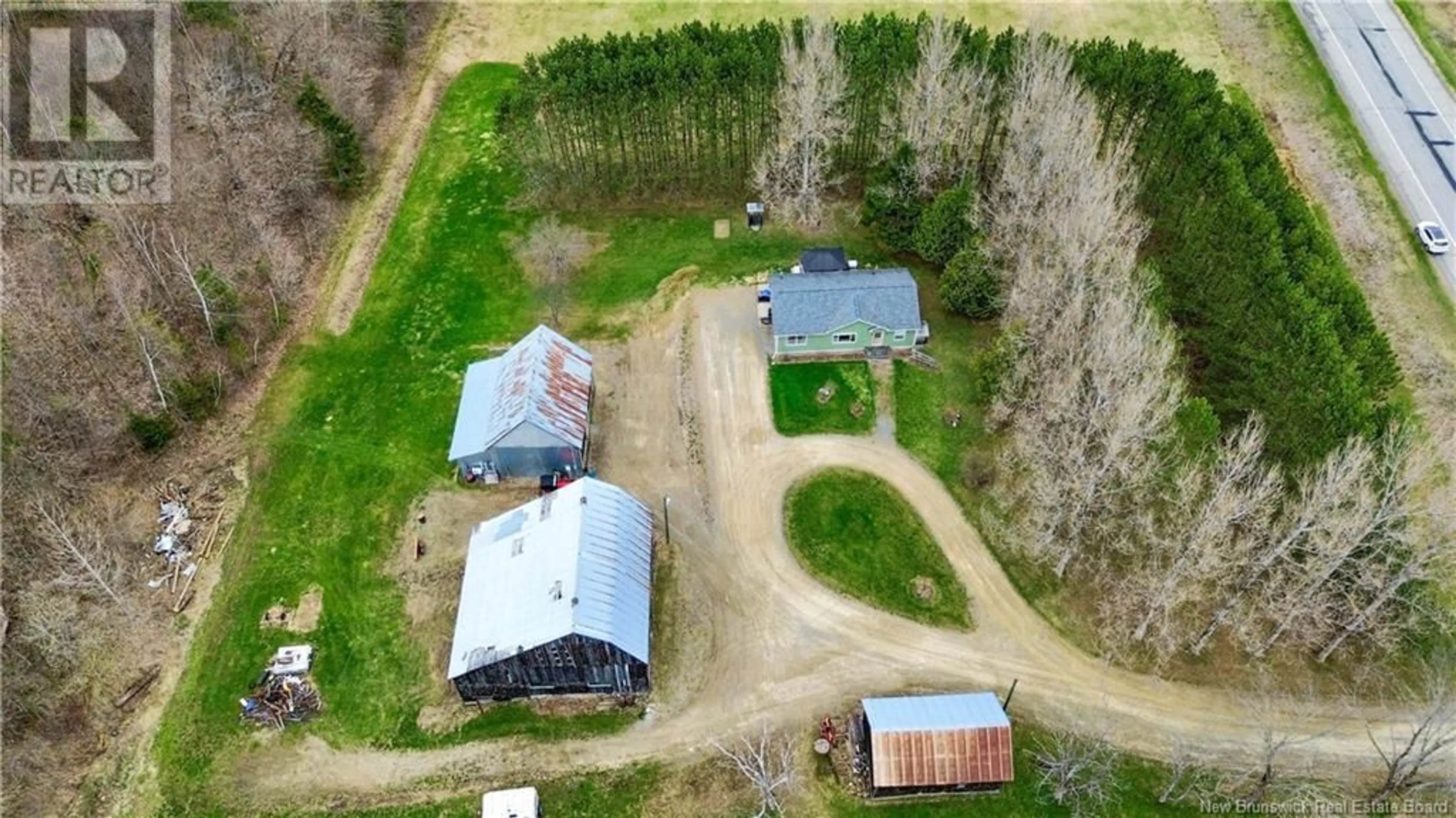 A pic from outside/outdoor area/front of a property/back of a property/a pic from drone, street for 6659 130 ROUTE, Clearview New Brunswick E7L1Y2