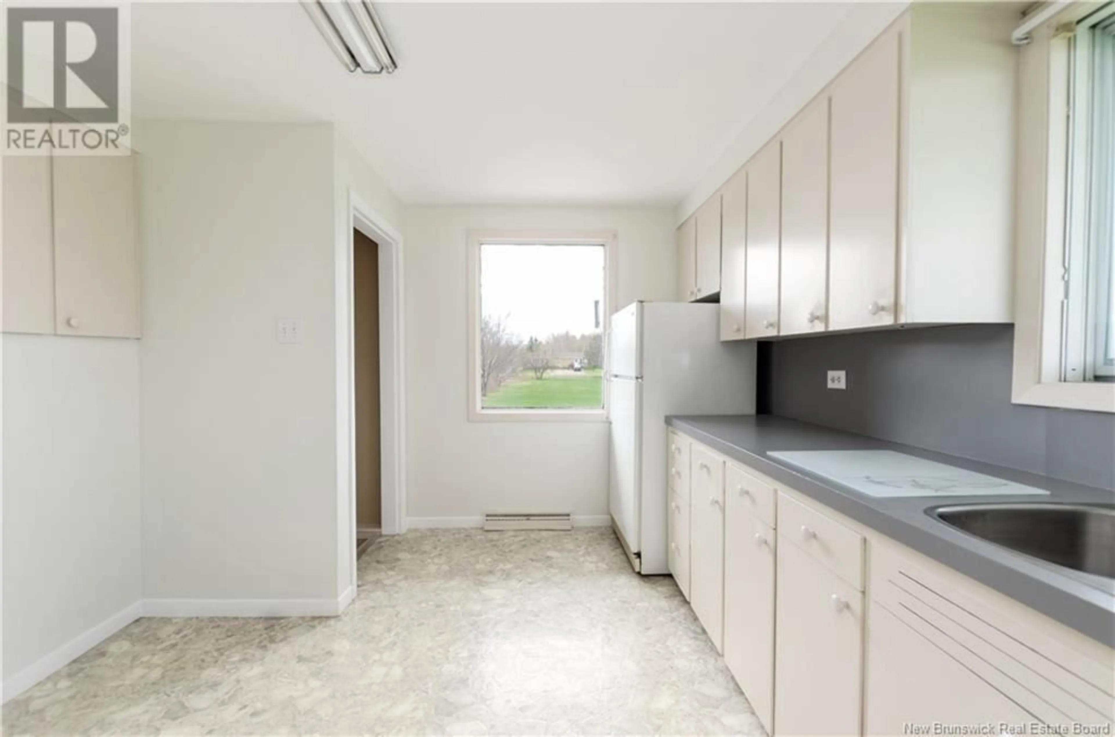 Standard kitchen, ceramic/tile floor for 3069 ROUTE 530, Cap-De-Cocagne New Brunswick E4R5G9