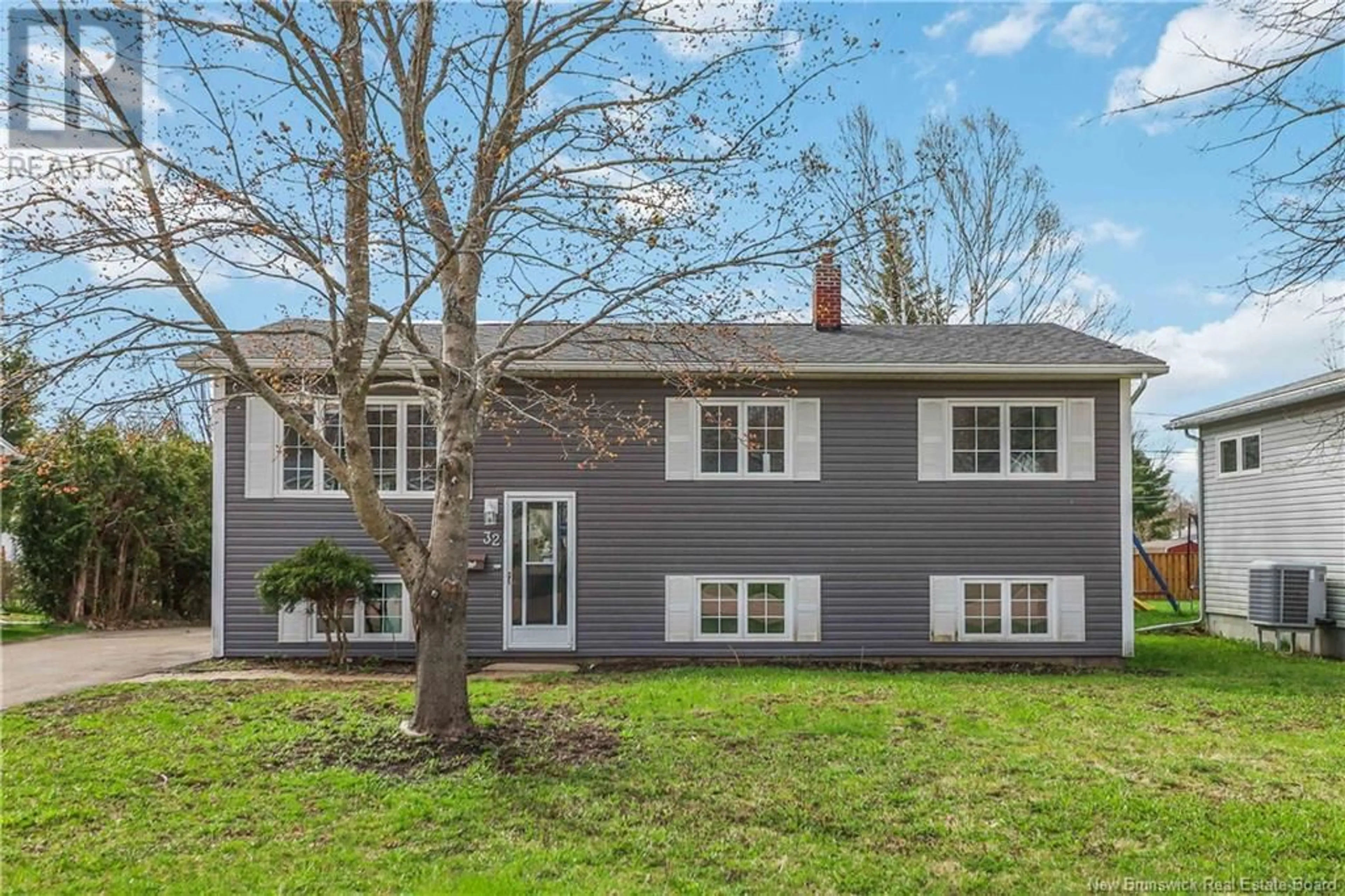 Home with vinyl exterior material, street for 32 ASHBURN, Riverview New Brunswick E1B3C7