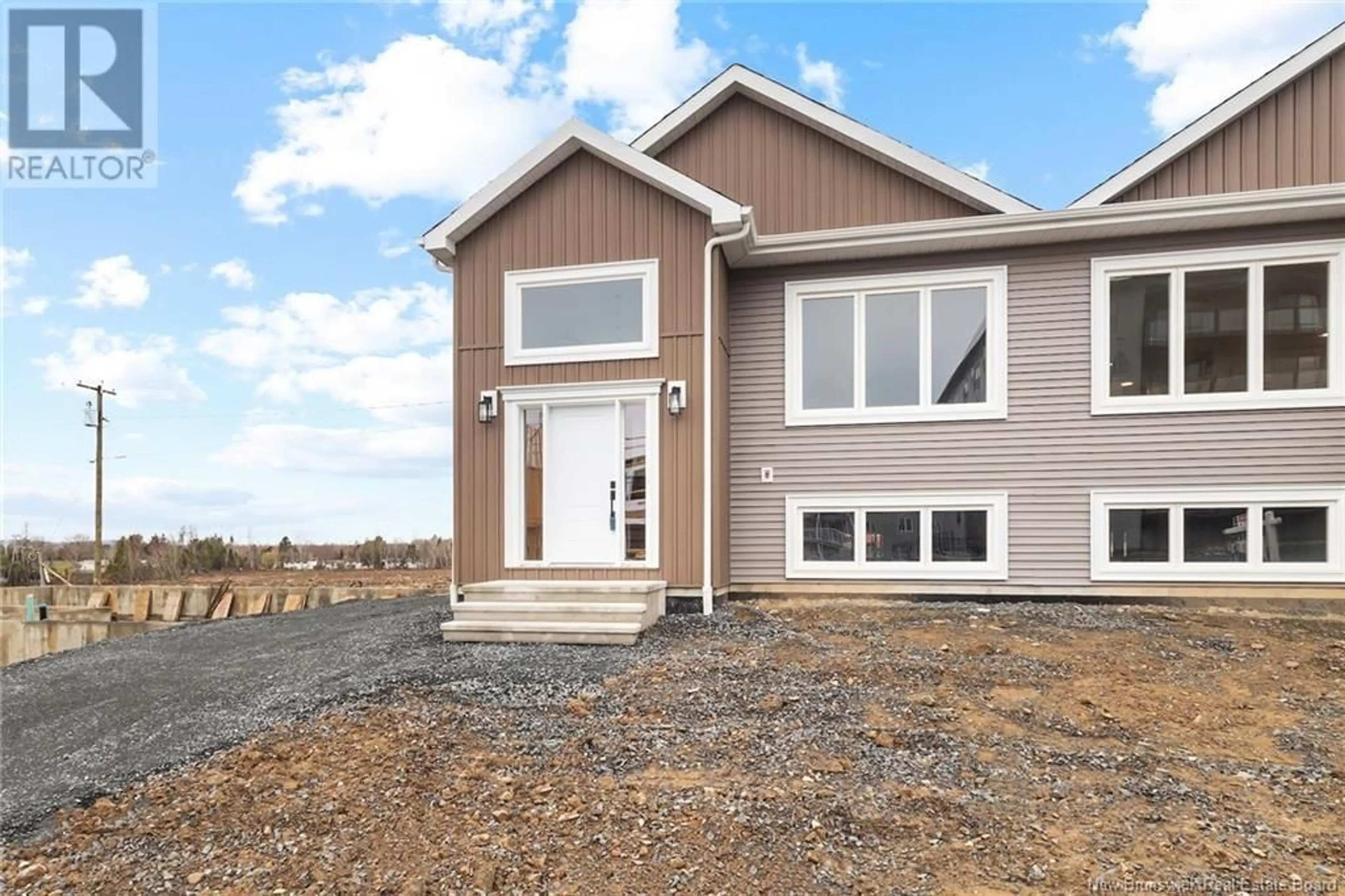 Home with vinyl exterior material, building for 105 ATTENBOROUGH DRIVE, Fredericton New Brunswick E3A9R6