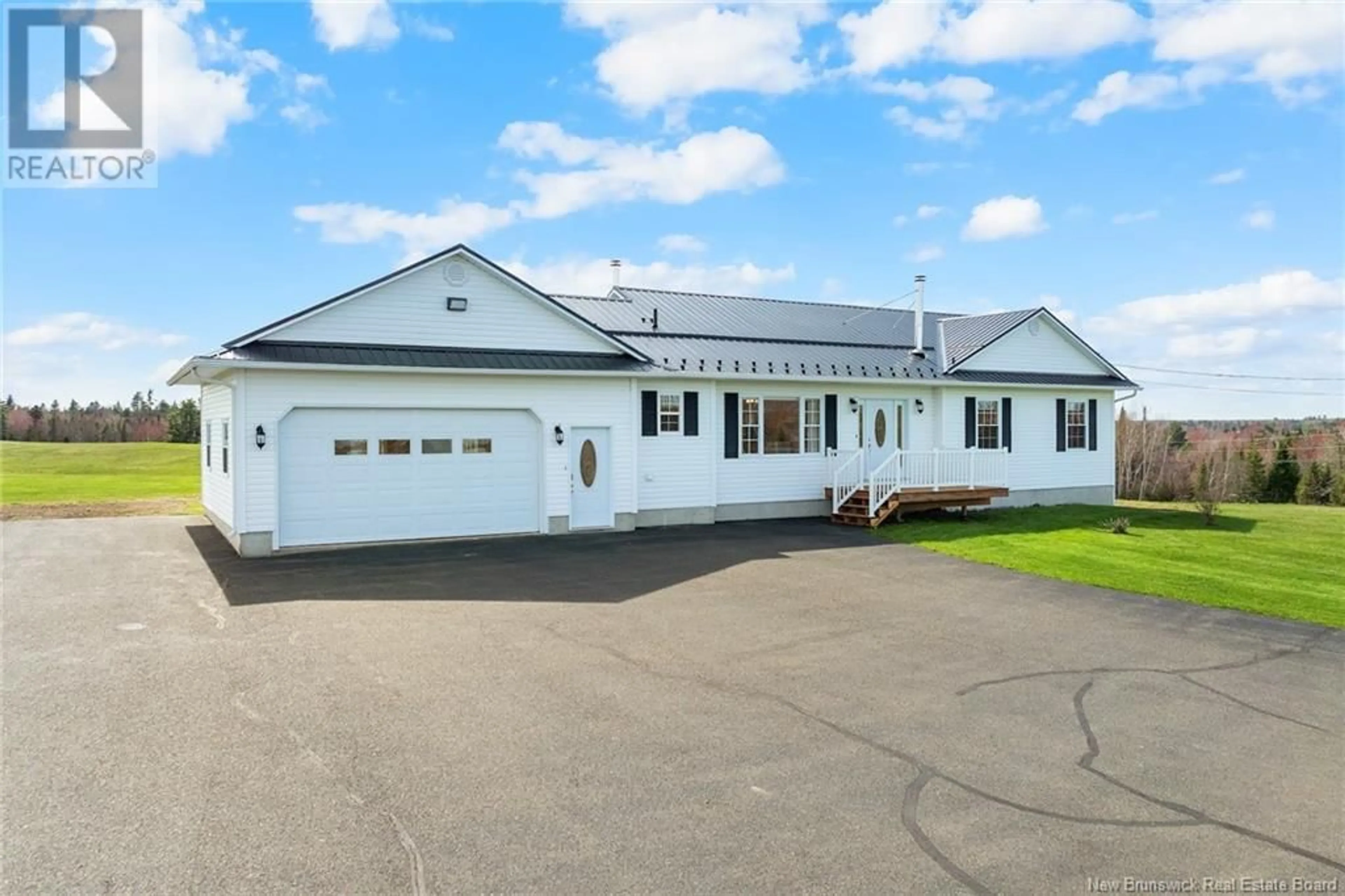 Unknown for 151 RIVERSIDE DRIVE, Fredericton Junction New Brunswick E5L1V6