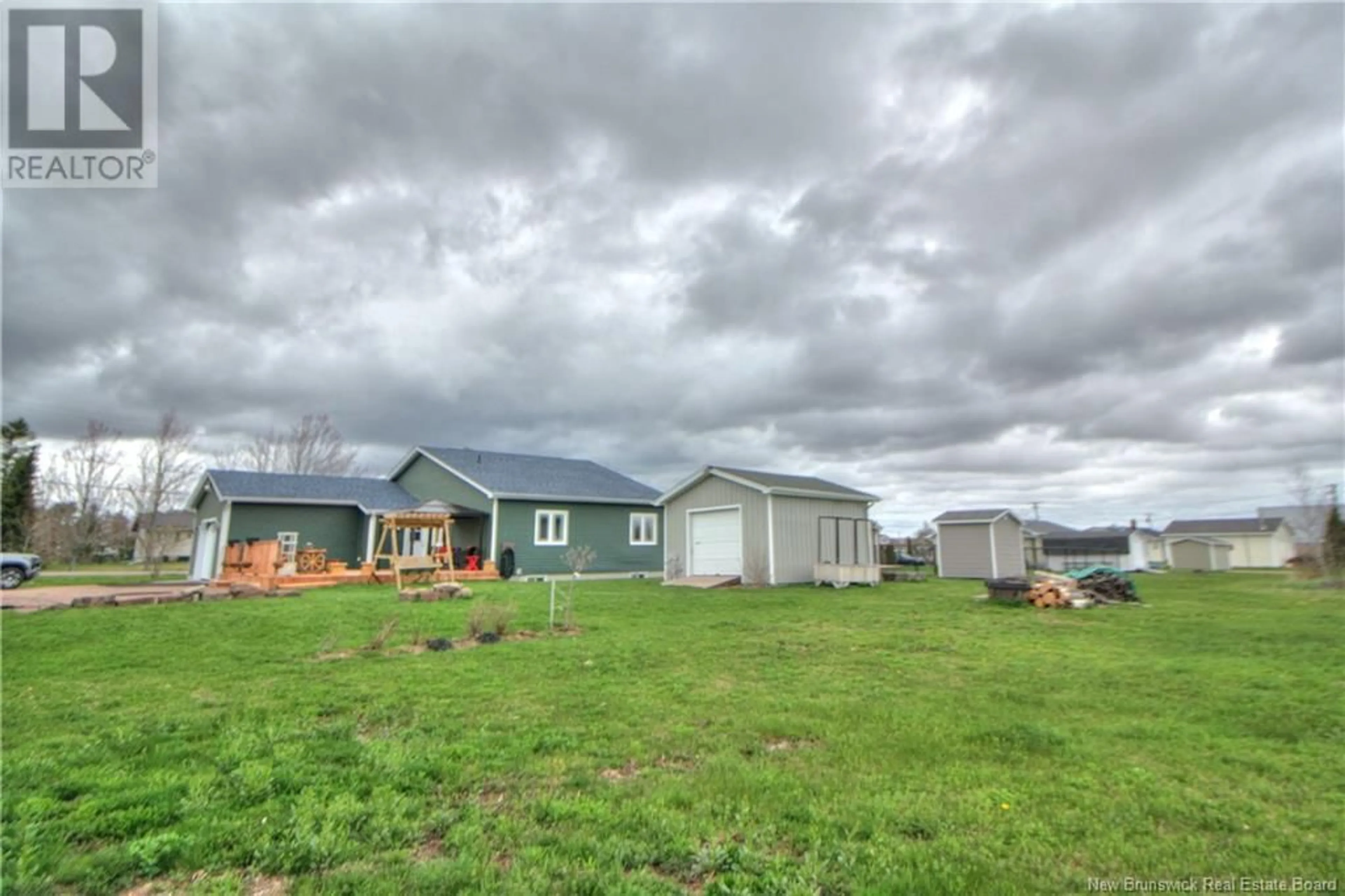 A pic from outside/outdoor area/front of a property/back of a property/a pic from drone, building for 27 CLEMENT AVENUE, Saint-Antoine New Brunswick E4V1E3