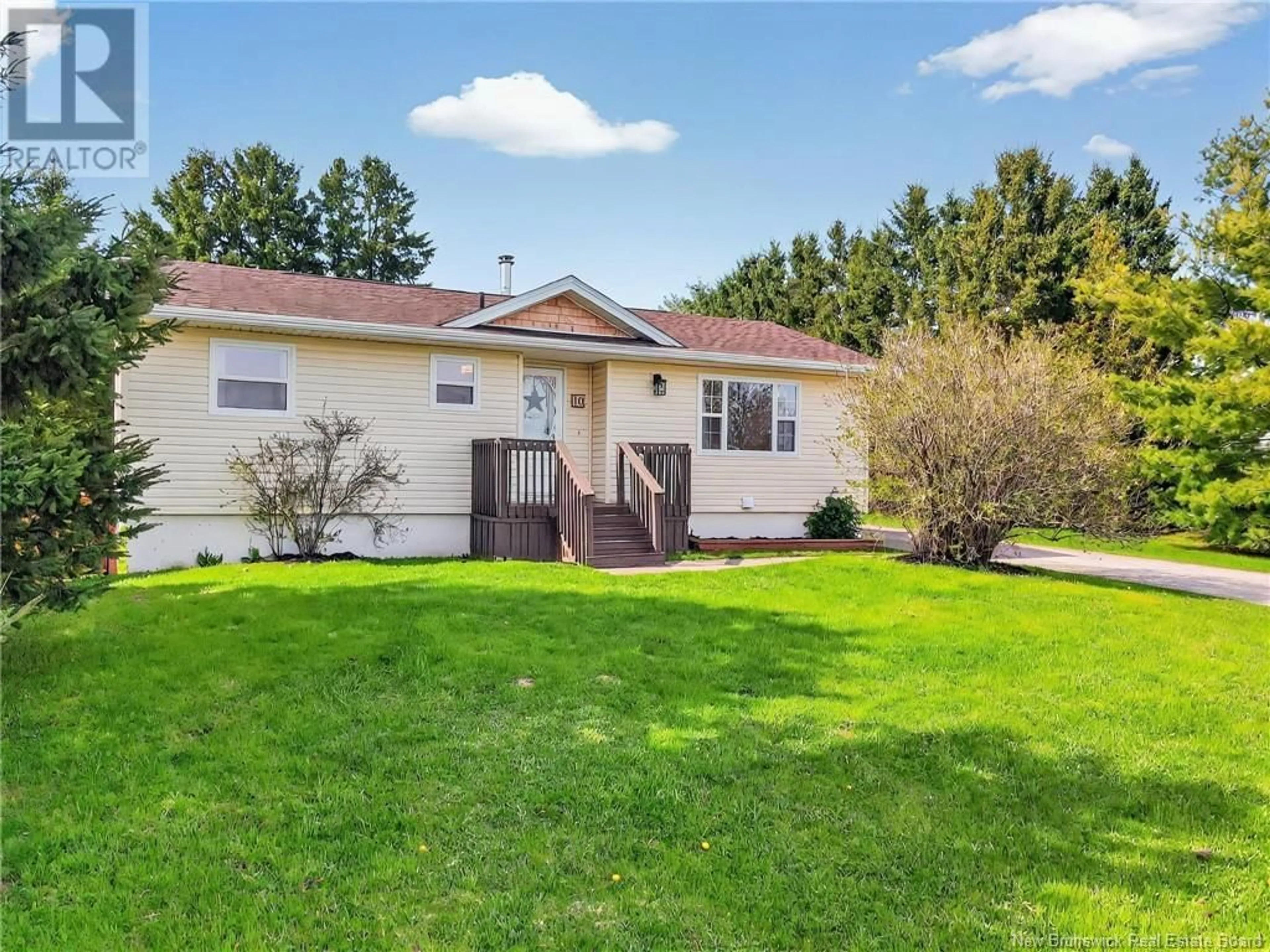 Home with vinyl exterior material, street for 10 BIRKDALE DRIVE, East Branch New Brunswick E4J1Z7