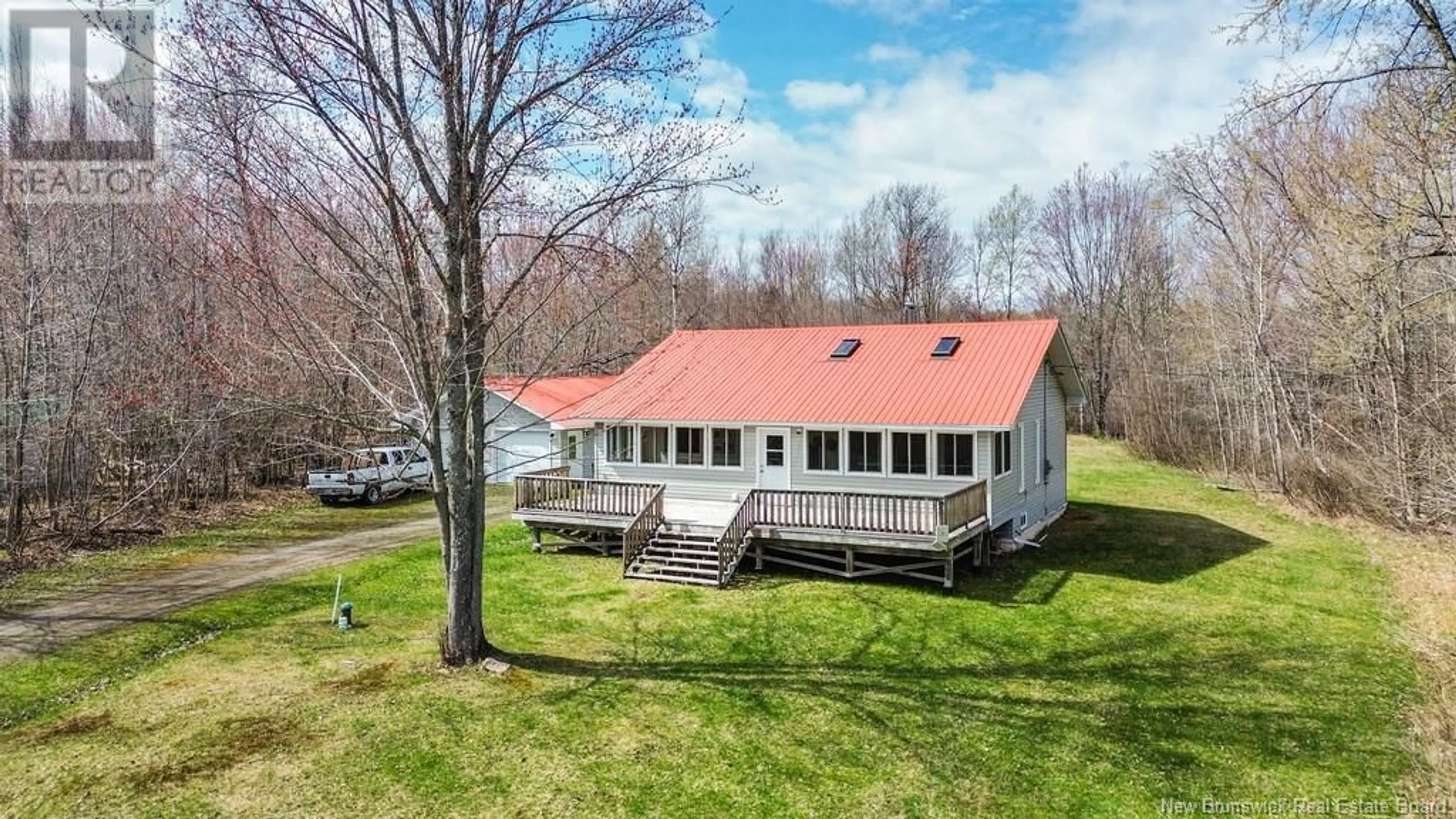 A pic from outside/outdoor area/front of a property/back of a property/a pic from drone, water/lake/river/ocean view for 39 MILLS LANE, Maquapit Lake New Brunswick E4B3Z5