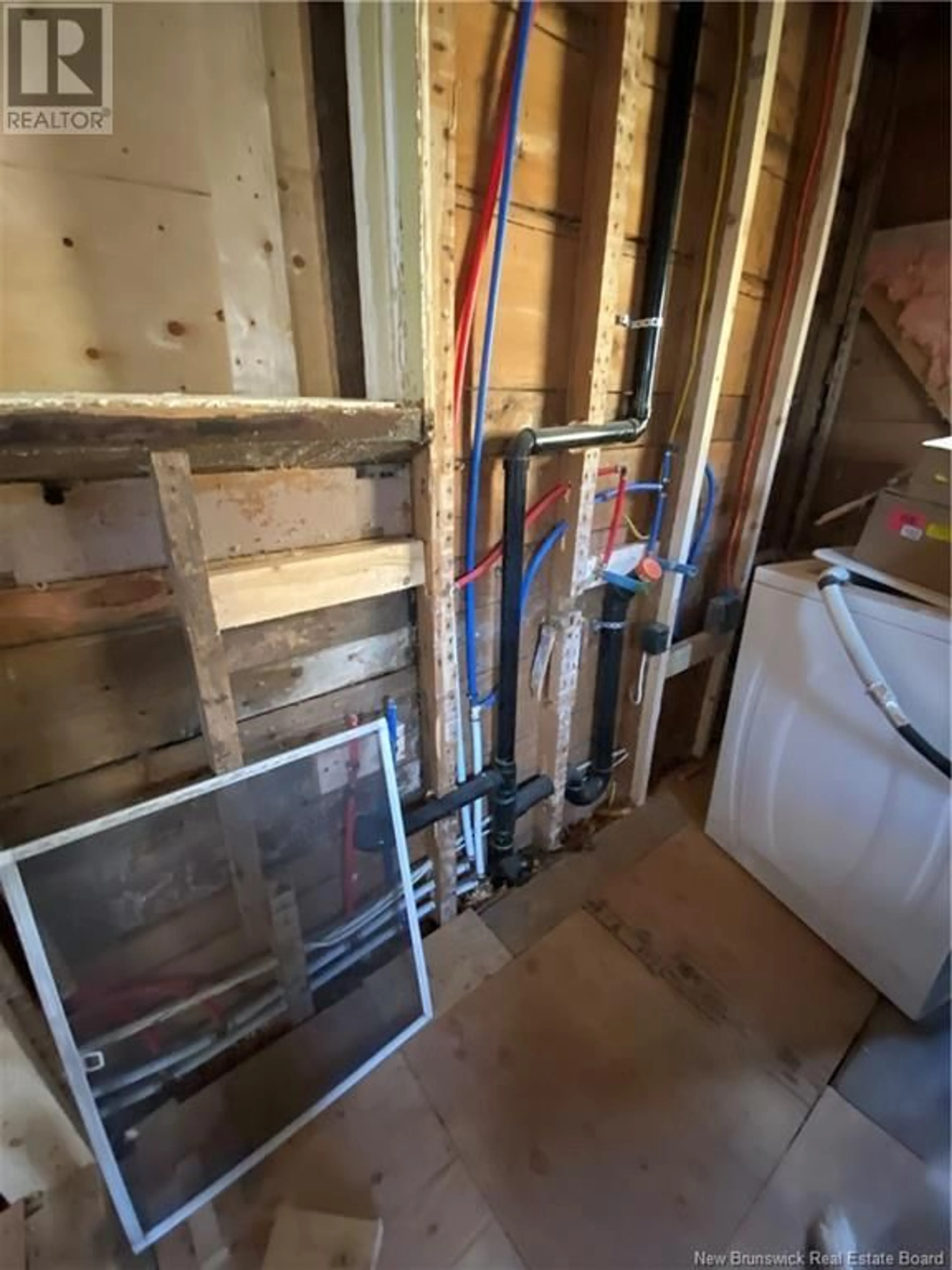 A pic of a room for 12 COOKS LANE, Lords Cove New Brunswick E5V1A8