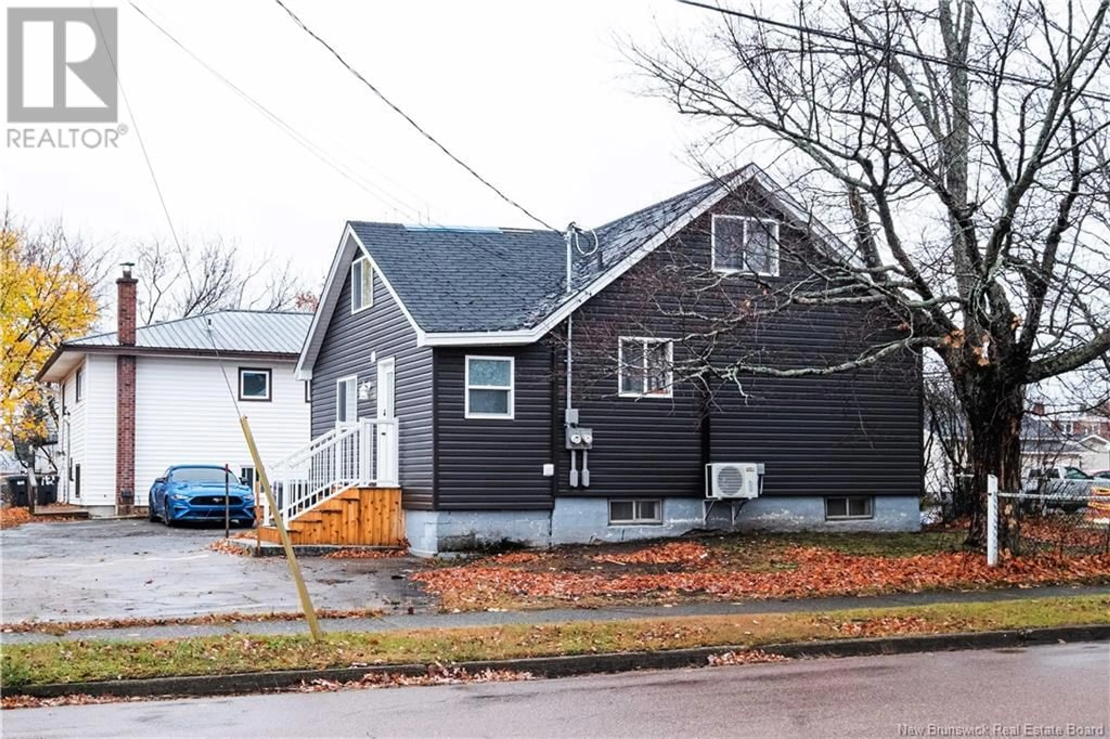 Home with vinyl exterior material, street for 44 CHAPMAN STREET, Moncton New Brunswick E1E1K8