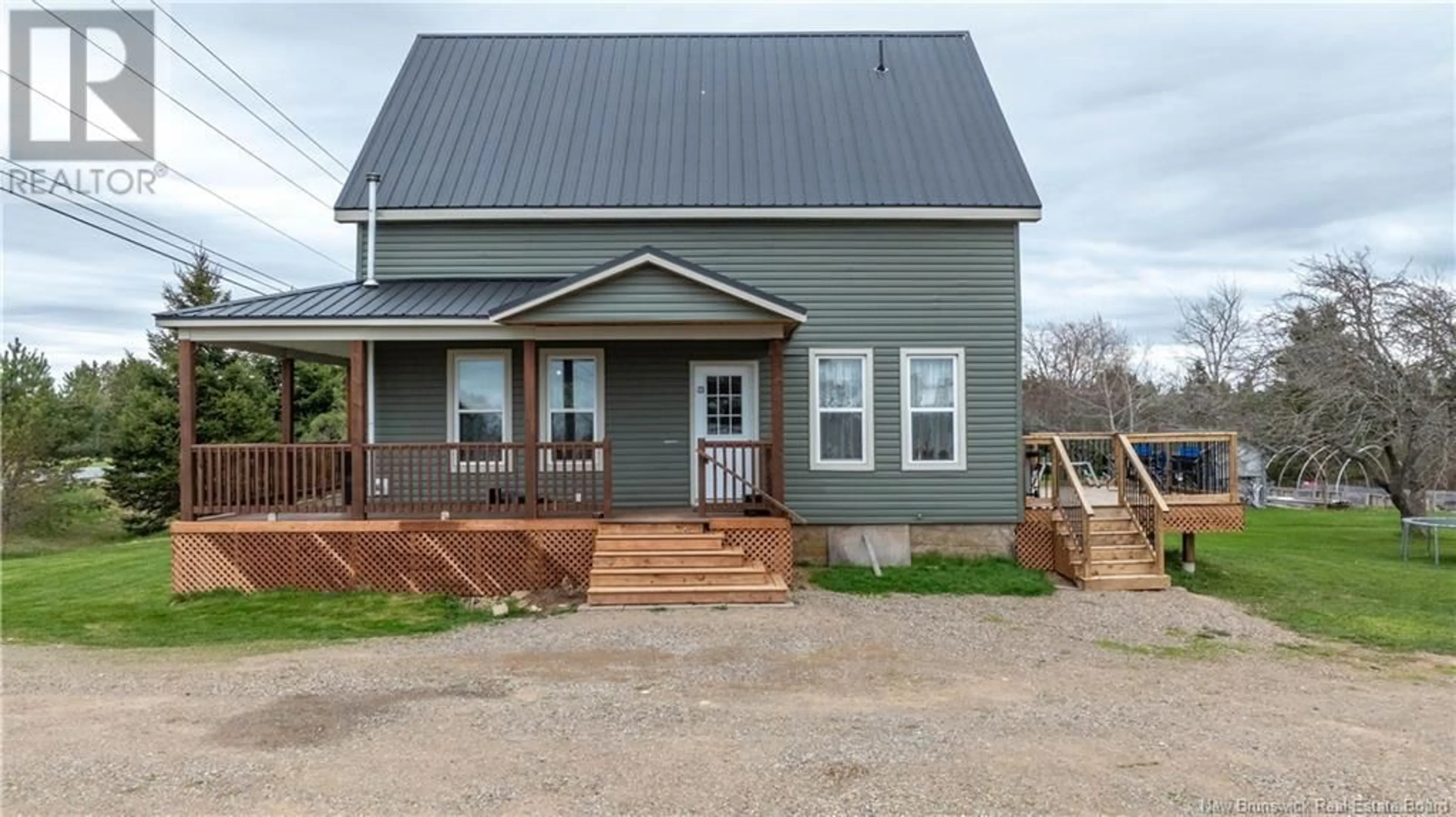 Home with vinyl exterior material, building for 12427 ROUTE 114, Penobsquis New Brunswick E4G2X8