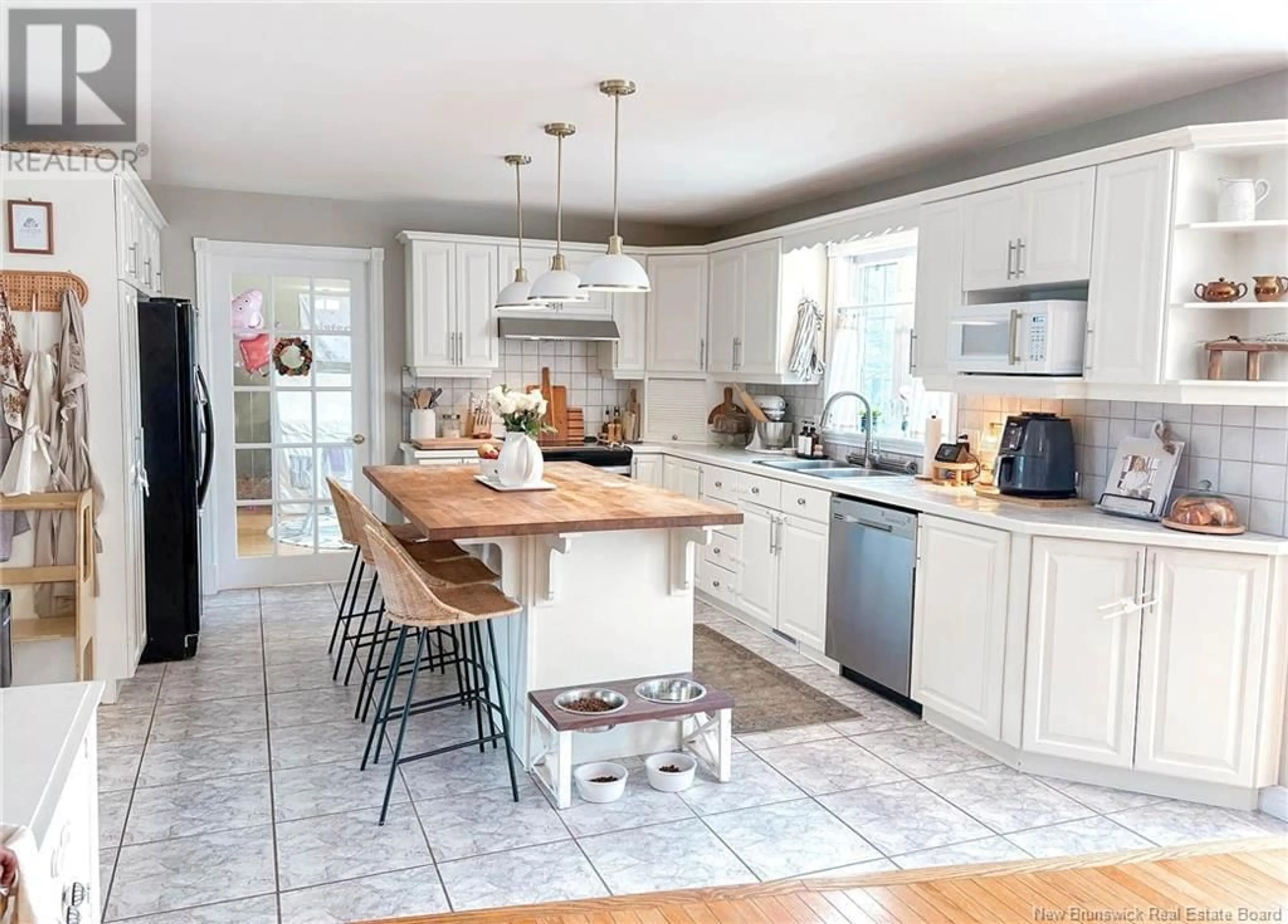 Open concept kitchen, unknown for 150 SUNRISE DRIVE, Miramichi New Brunswick E1V6Z9