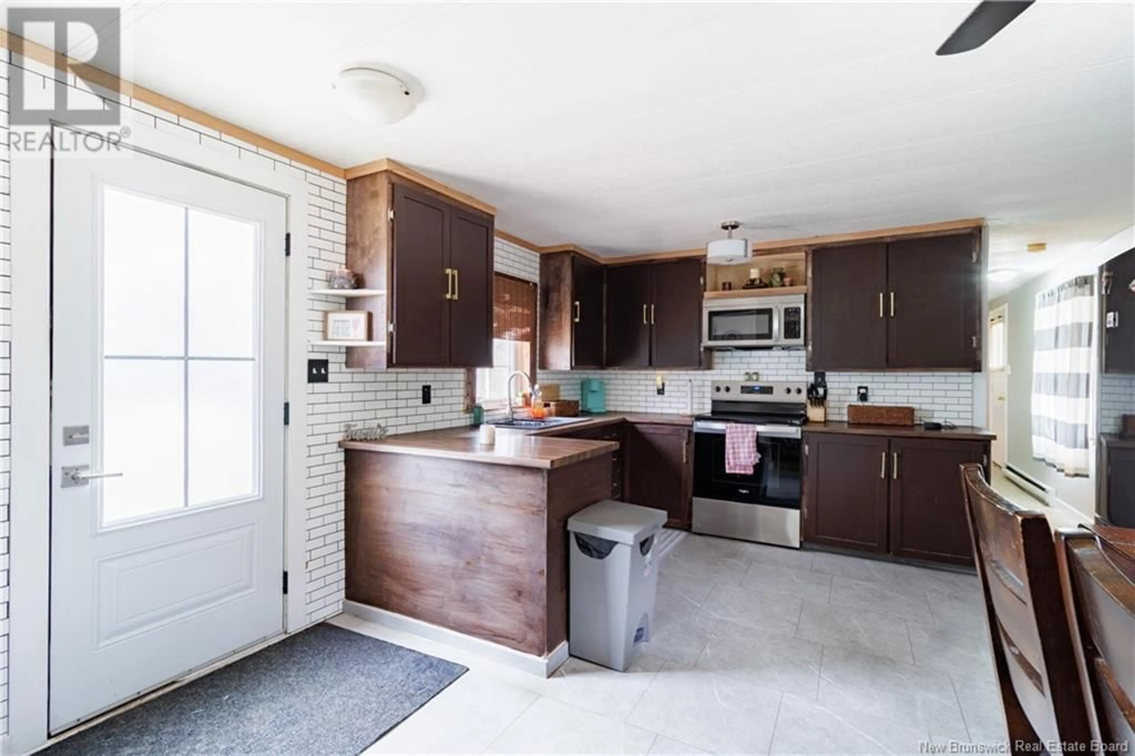 Open concept kitchen, unknown for 829 SISSON SETTLEMENT ROAD, Burtts Corner New Brunswick E6L1Y9