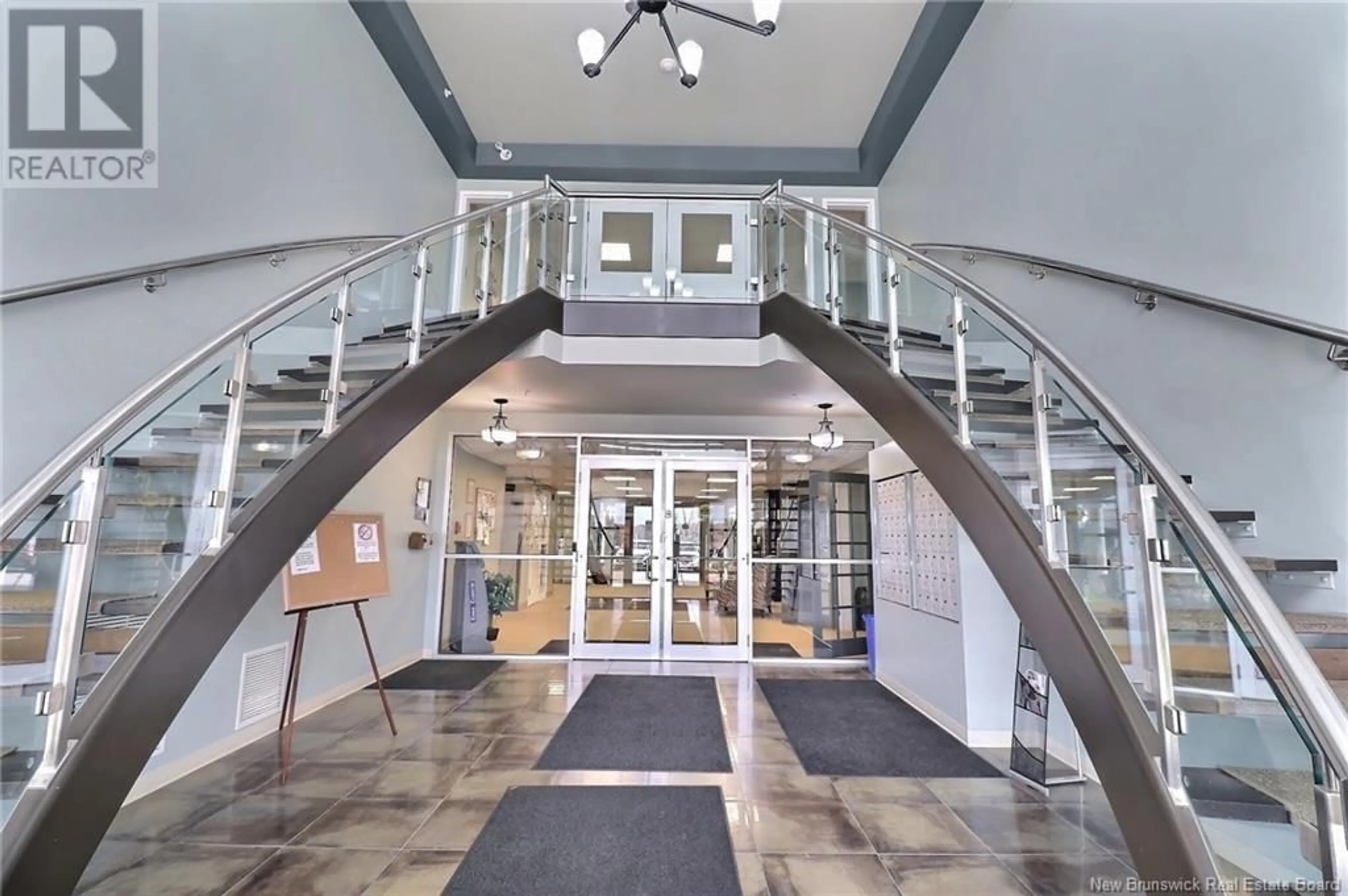Indoor foyer for 118 - 69 CAP BIMET, Grand-Barachois New Brunswick E4P6X5