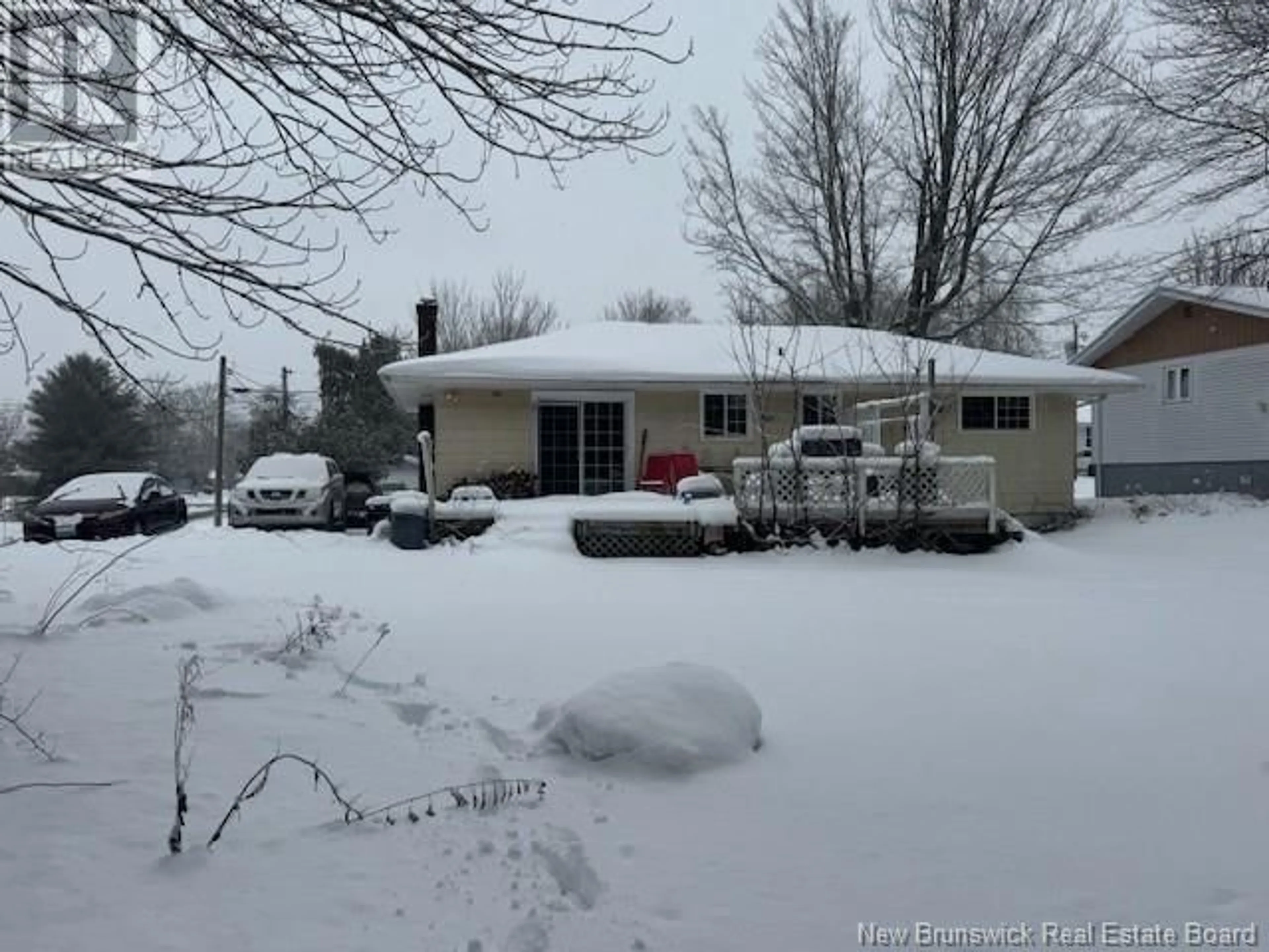 Unknown for 901 WEDGEWOOD EXTENSION AVENUE, Riverview New Brunswick E1B2G4