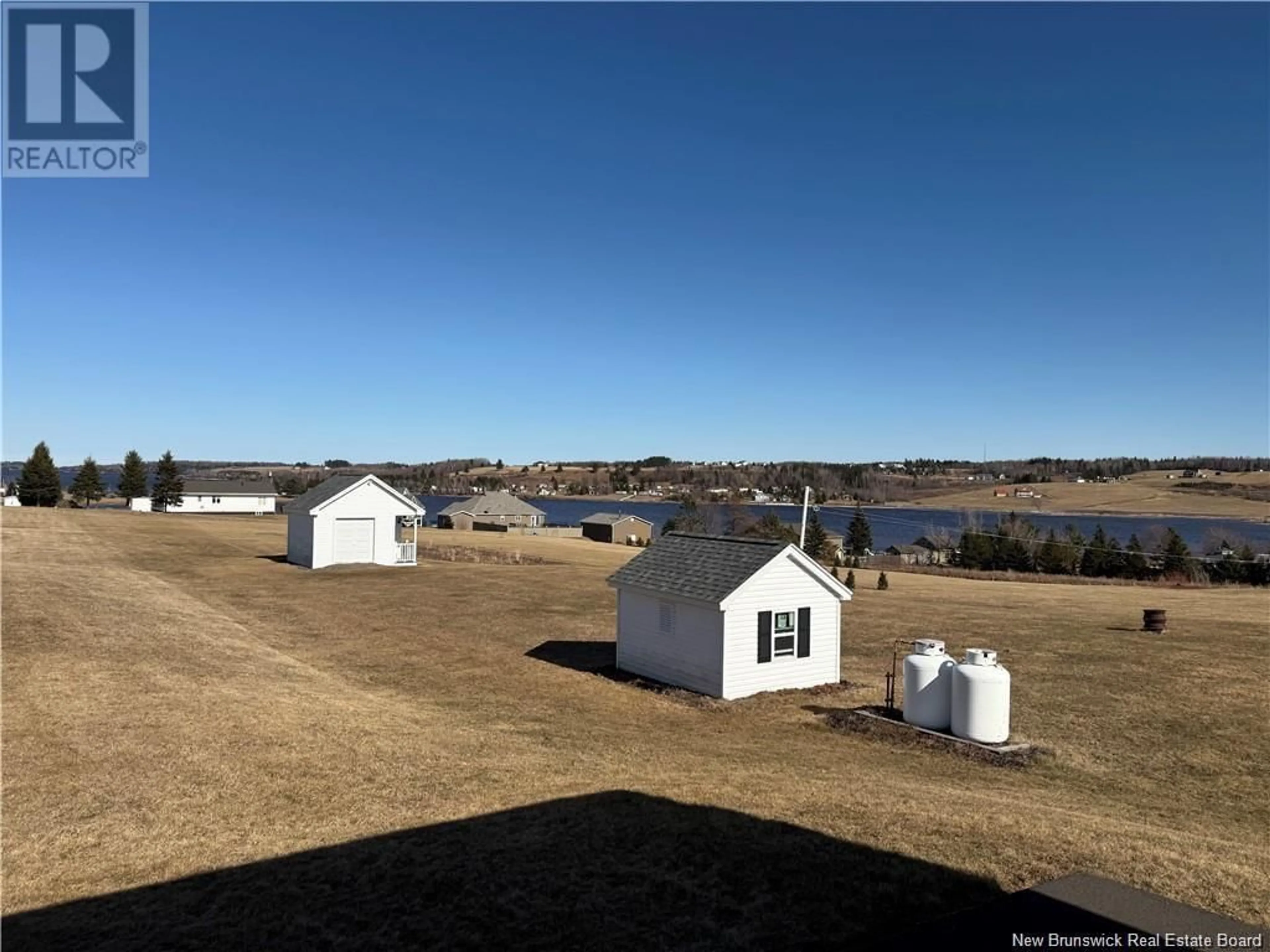 A pic from outside/outdoor area/front of a property/back of a property/a pic from drone, water/lake/river/ocean view for 1516 ROUTE 525, Sainte-Marie-De-Kent New Brunswick E4S2H8