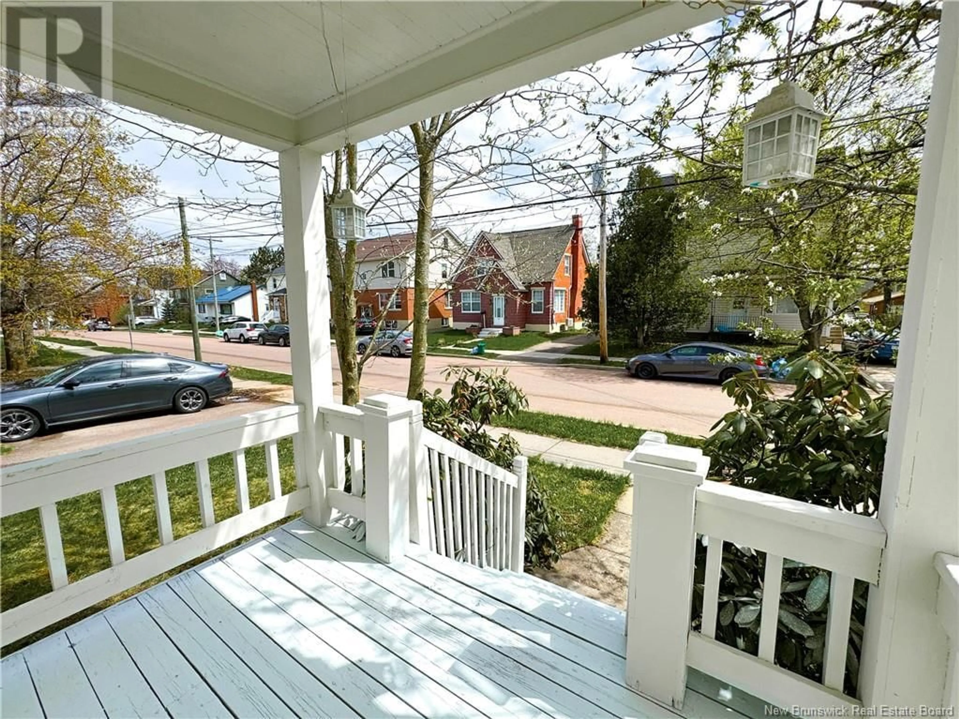 Patio, street for 44 MAPLE STREET, Moncton New Brunswick E1C6A3