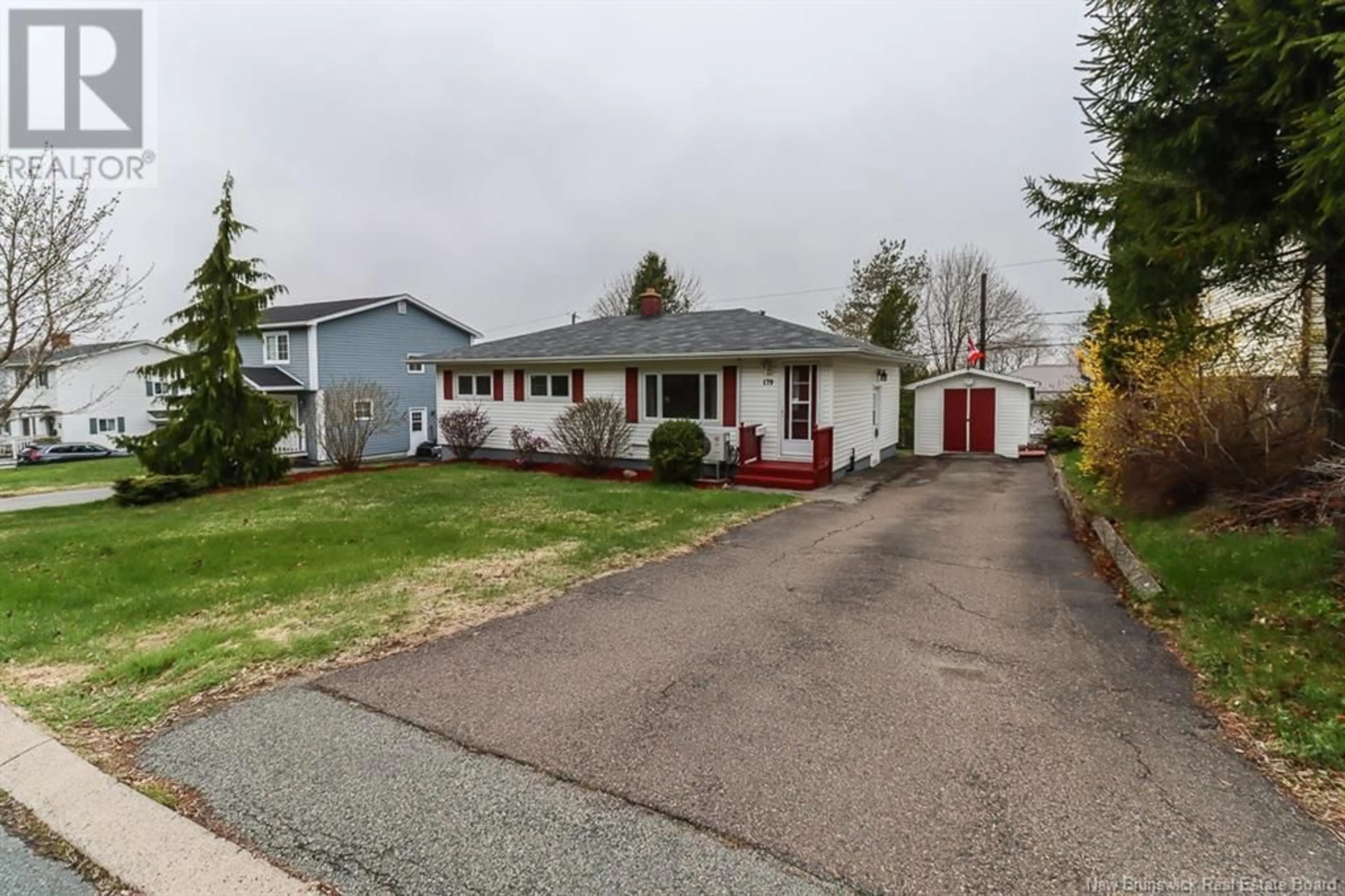 Home with vinyl exterior material, street for 179 MOUNTAIN VIEW DRIVE, Saint John New Brunswick E2J3A5